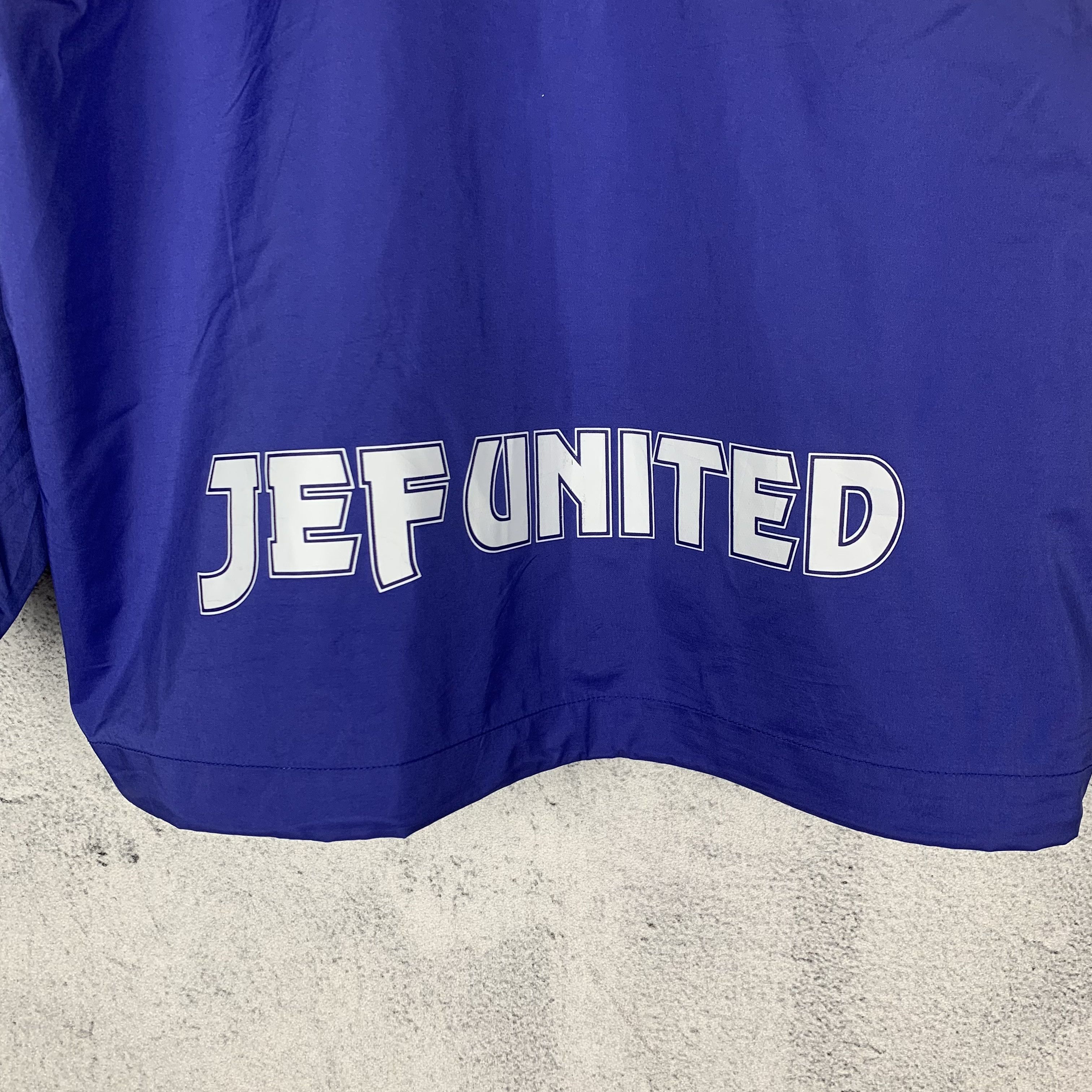 Japanese Brand Jef United J-League Mizuno Jacket Size US L / EU 52-54 / 3 - 3 Thumbnail