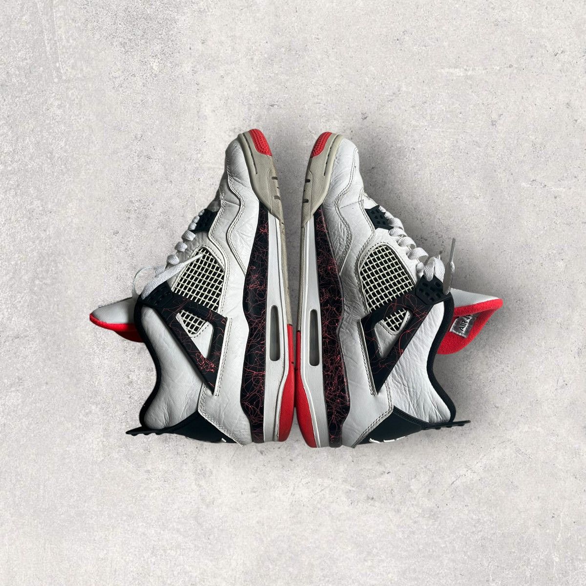 Jordan Brand 🔥 Air Jordan 4 Retro “Flight Nostalgia” – OG Heat 🔥 Size US 11 / EU 44 - 4 Thumbnail