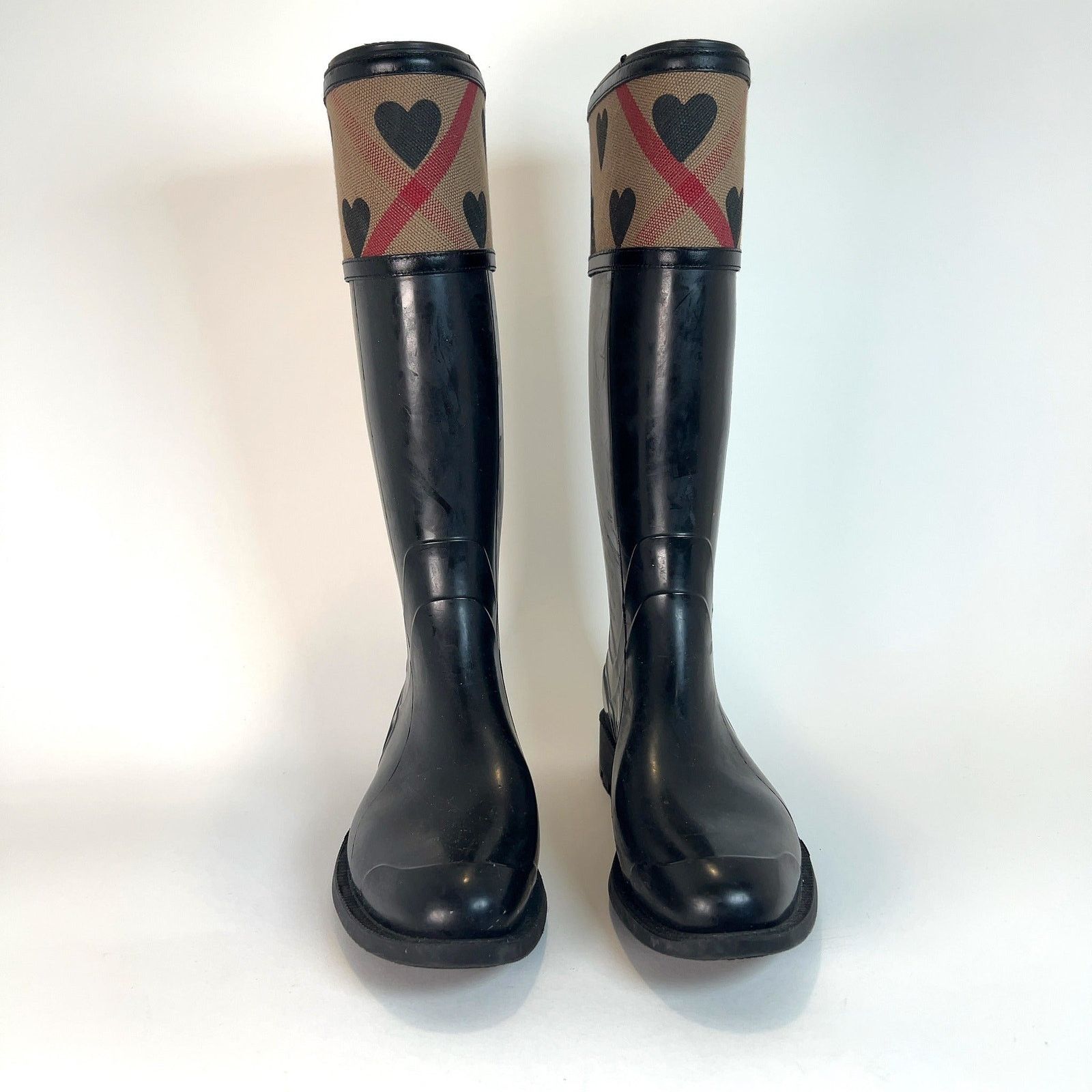 Burberry Burberry Canvas Heart Rain Boots Size US 7 / IT 37 - 2 Thumbnail