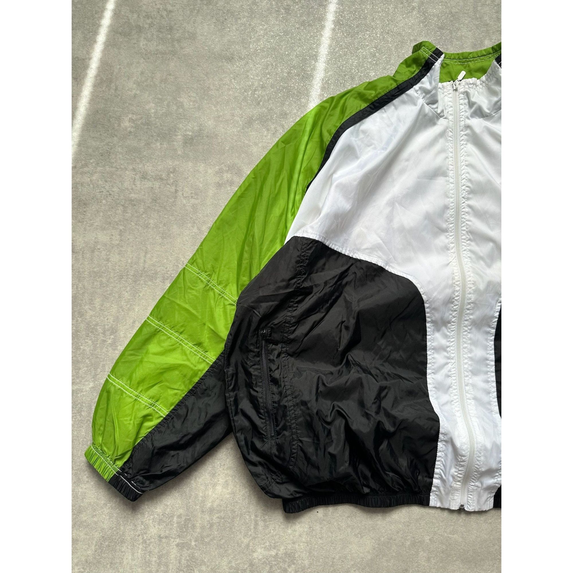 Nike vintage nike zip light track jacket windstopper windbreaker Size US XXL / EU 58 / 5 - 4 Thumbnail