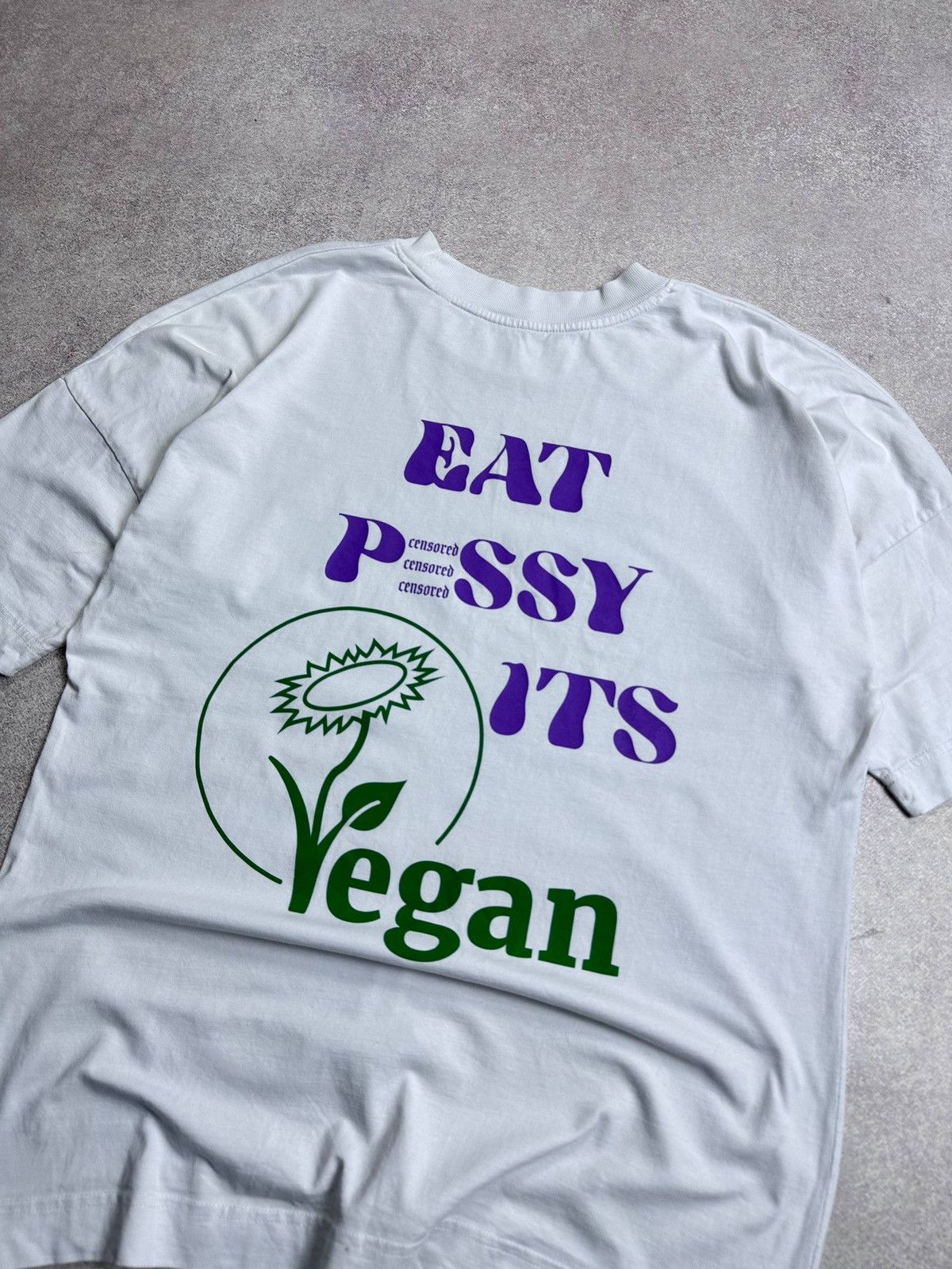 Vintage Vintage Eat P It's Vegan Boxy T-shirt XL Size US XL / EU 56 / 4 - 2 Thumbnail