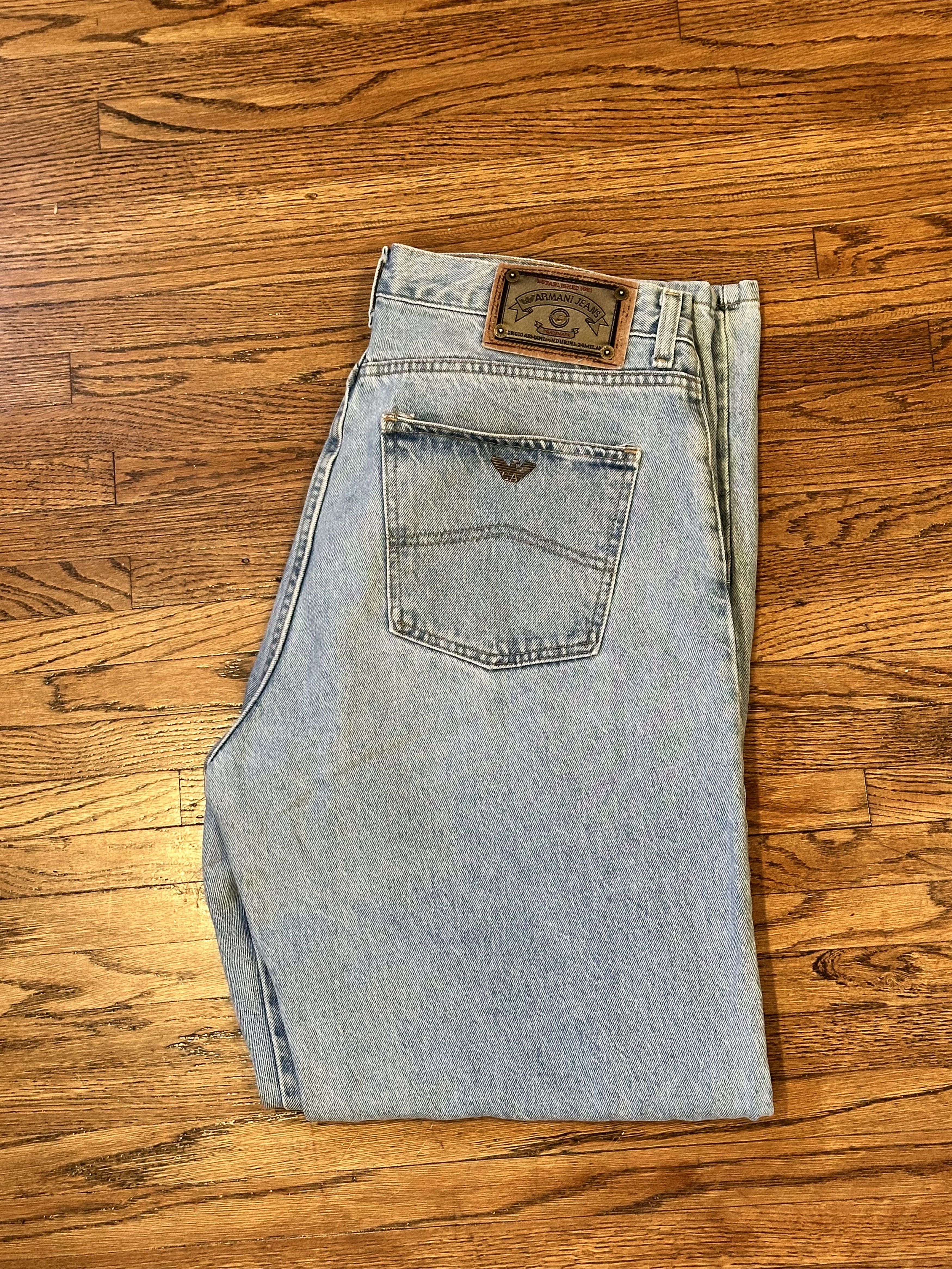Giorgio Armani Vintage Giorgio Armani Jeans Size US 36 / EU 52 - 1 Thumbnail