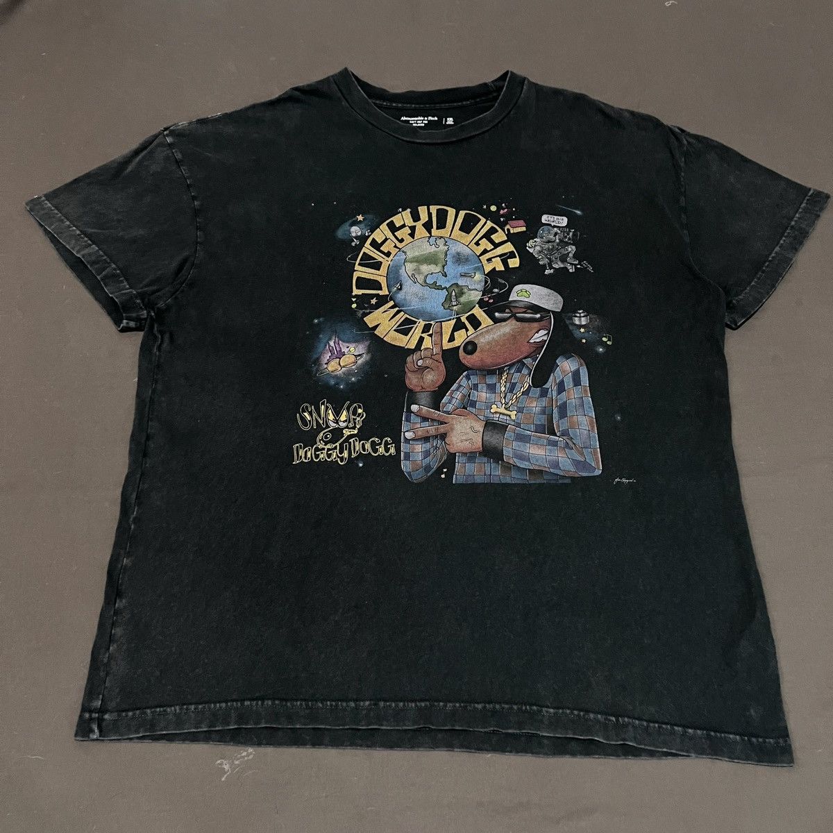 Death Row Records × Rap Tees × Snoop Dogg Doggydogg World Death Row Records Promo Tee 2XL Faded Size US XXL / EU 58 / 5 - 4 Thumbnail