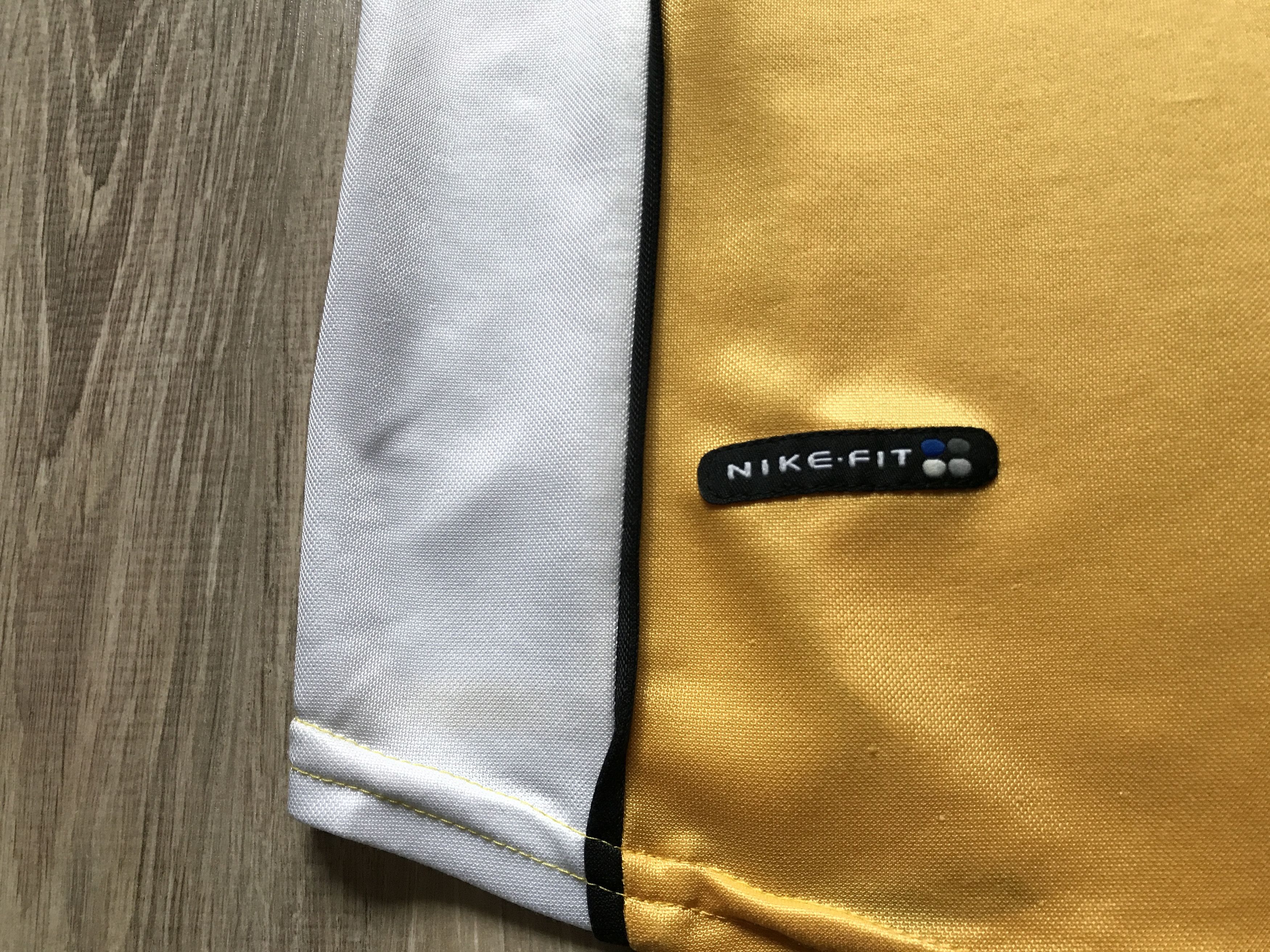 Nike × Vintage Vintage Nike Borussia Dortmund Football Jersey 1998-2000 Size US XL / EU 56 / 4 - 5 Thumbnail