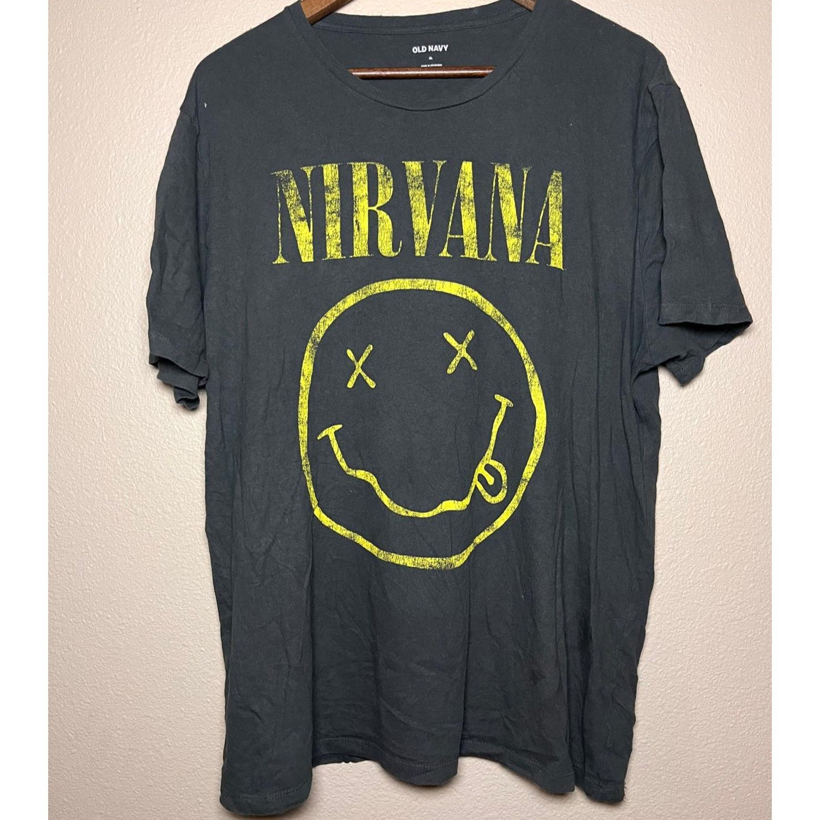 Old Navy Old Navy ⚡ Nirvana Smiley Face Tee – Size XL Size US XL / EU 56 / 4 - 1 Thumbnail