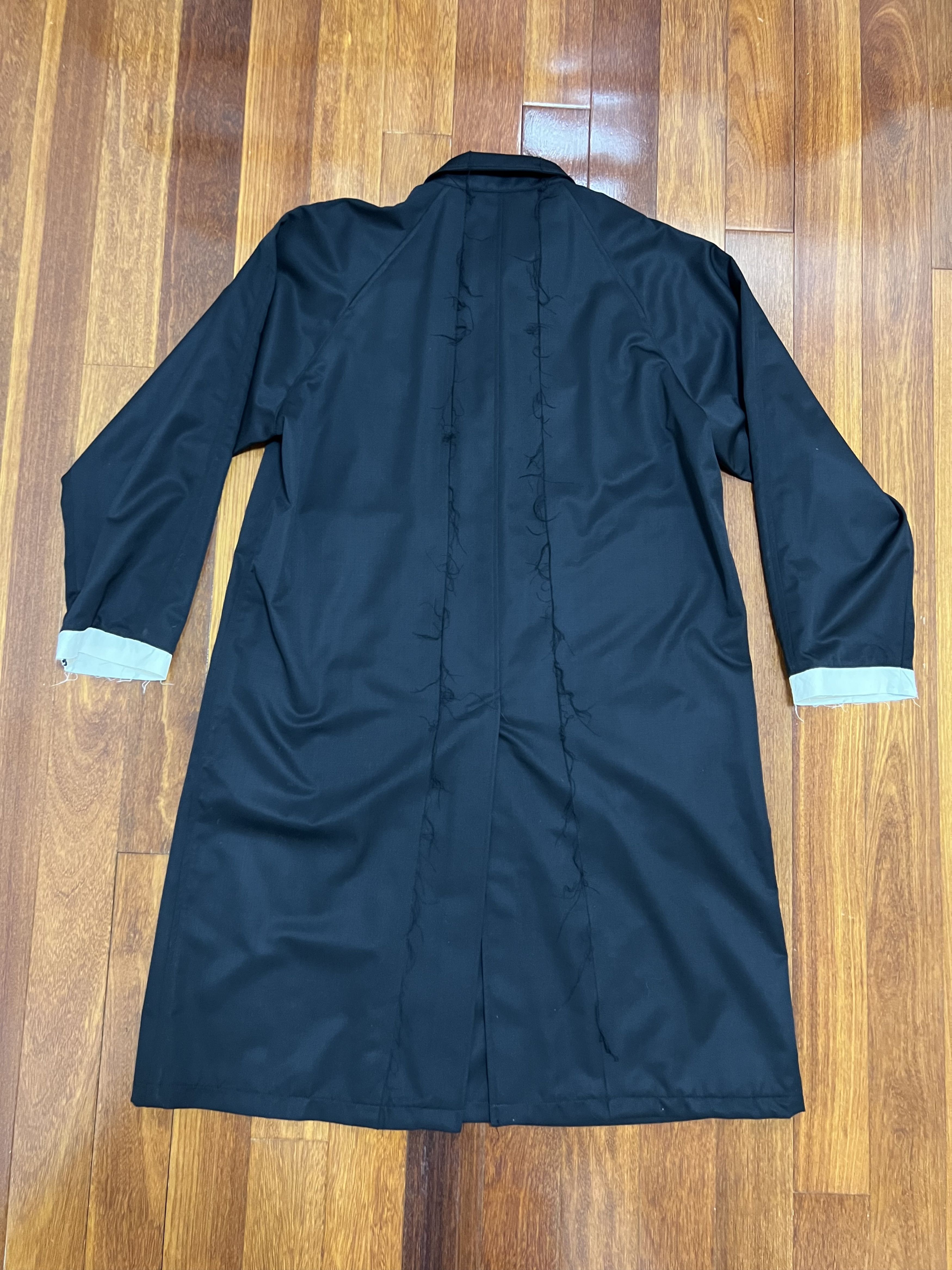 Vuja De 💚 Vuja De THE “LIEN” VIRGIN WOOL COAT IN MATTE BLACK Size US S / EU 44-46 / 1 - 10 Thumbnail
