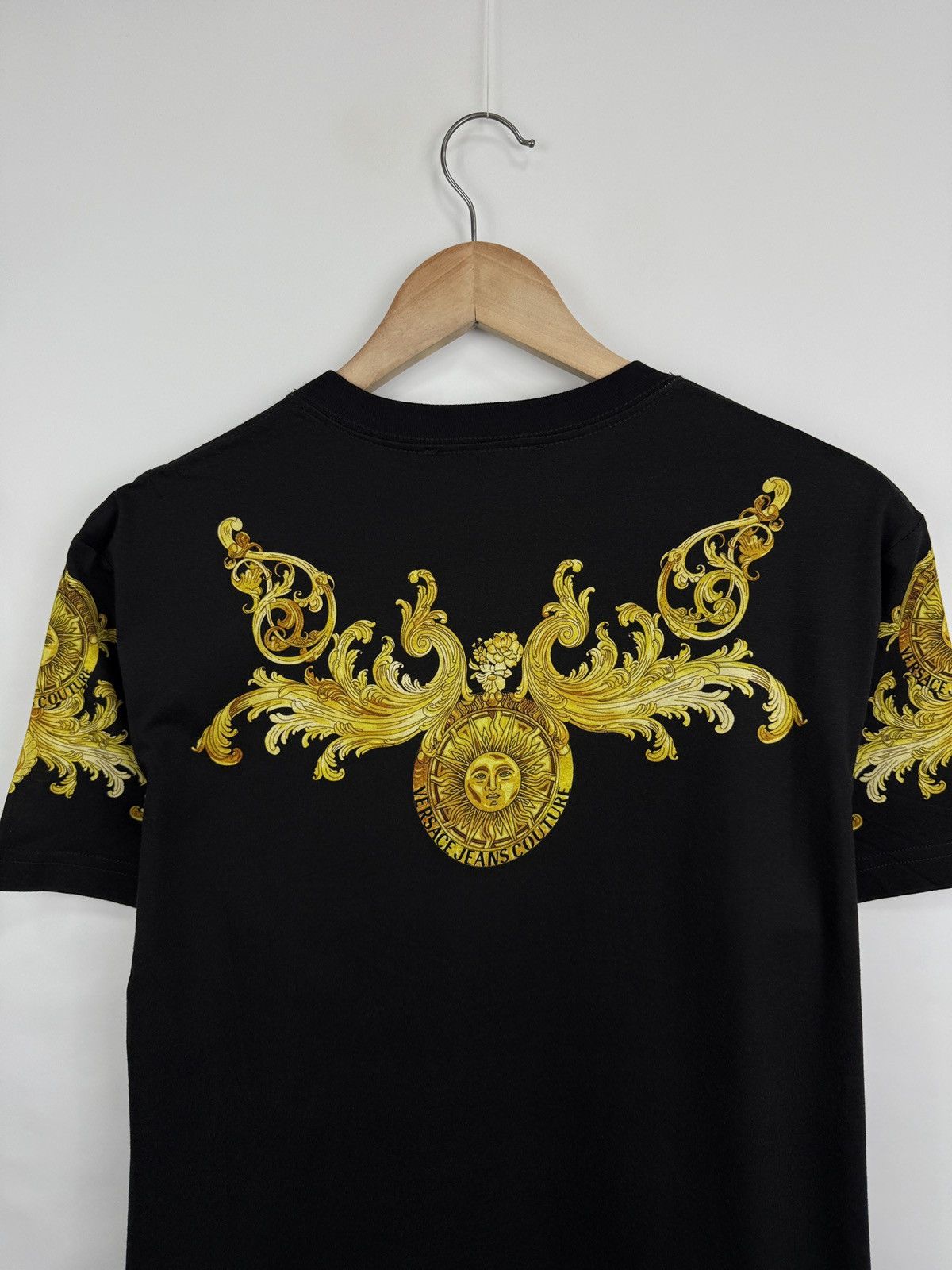 Versace Jeans Couture 🇮🇹❗️NEW Versace Jeans Couture Baroque Barocco Print T-Shirt Size US L / EU 52-54 / 3 - 16 Thumbnail