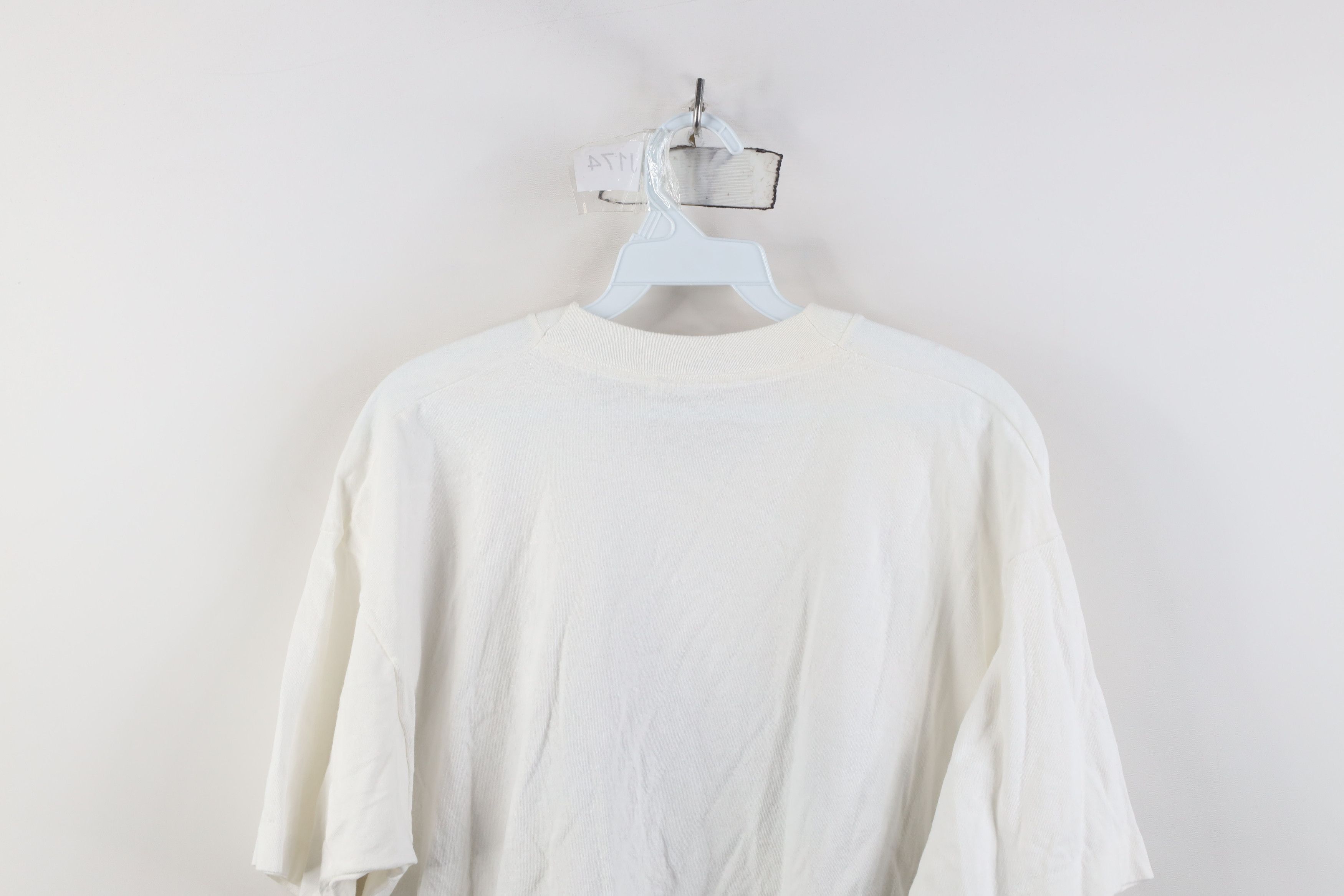 Vintage Vintage 90s Computer Servers Sharing Is Easy T-Shirt USA Size US XL / EU 56 / 4 - 12 Thumbnail