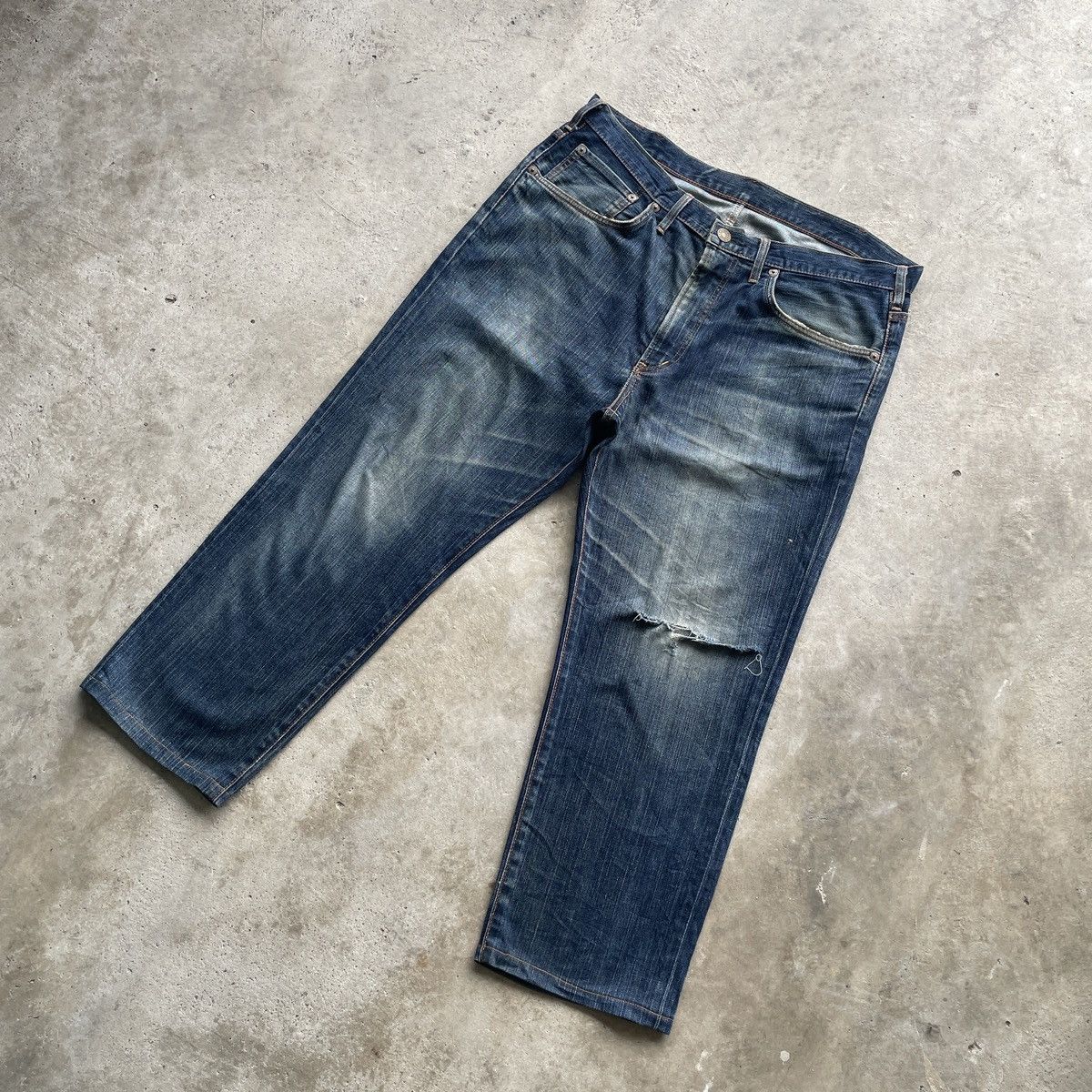 Edwin W39x26.5💥 Vintage Edwin Distressed Faded Jeans Pants Denim Size US 39 - 2 Thumbnail