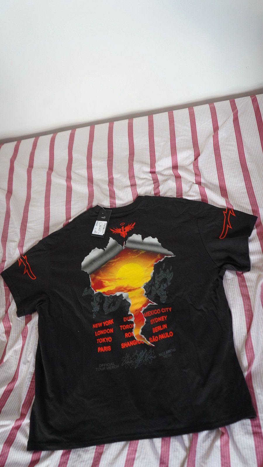 Other LaMelo Ball LaFrance World Tour Tee Size US M / EU 48-50 / 2 - 4 Thumbnail