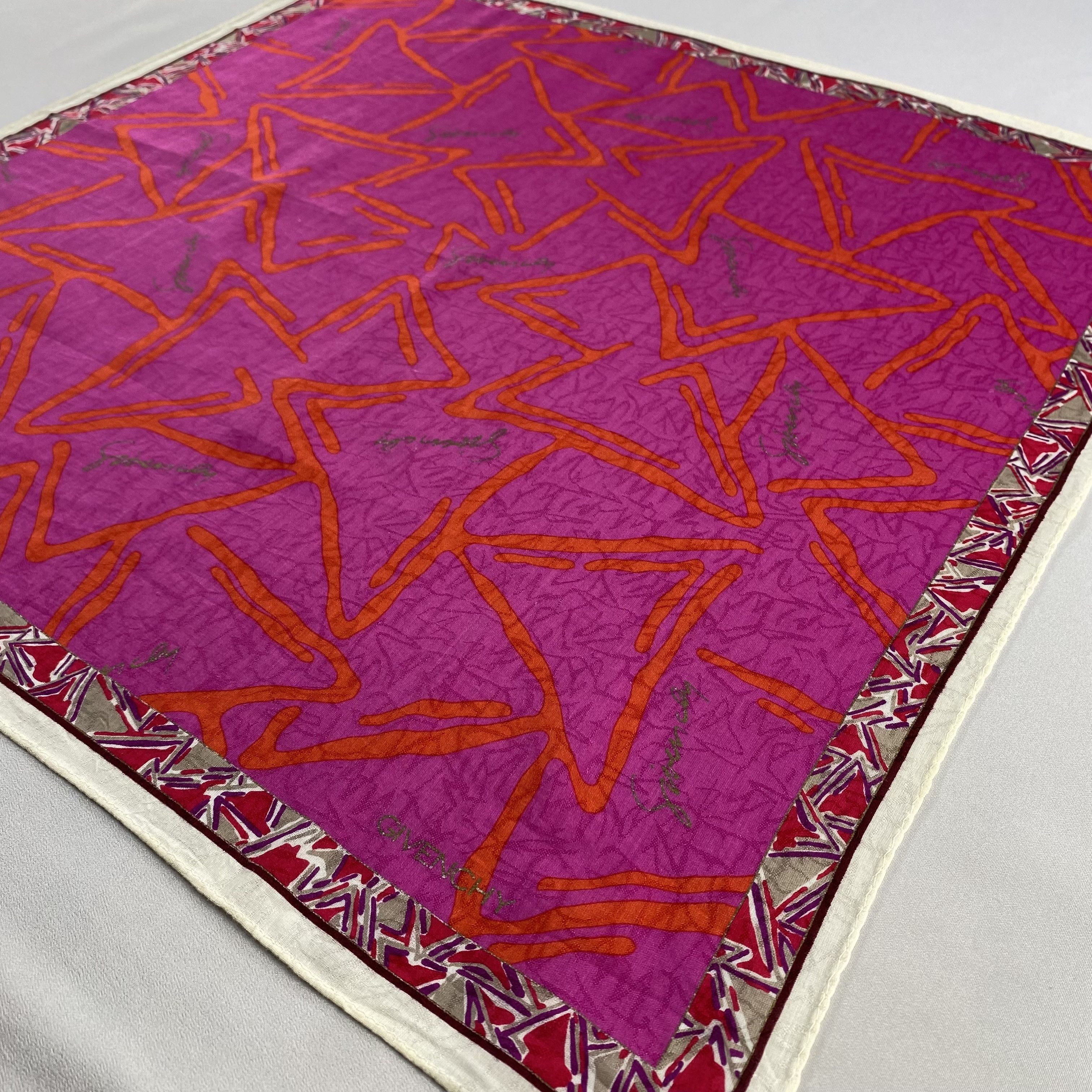 Vintage Givenchy Bandana/ Handkerchief / Neckerchief-P1087 Size ONE SIZE - 2 Thumbnail