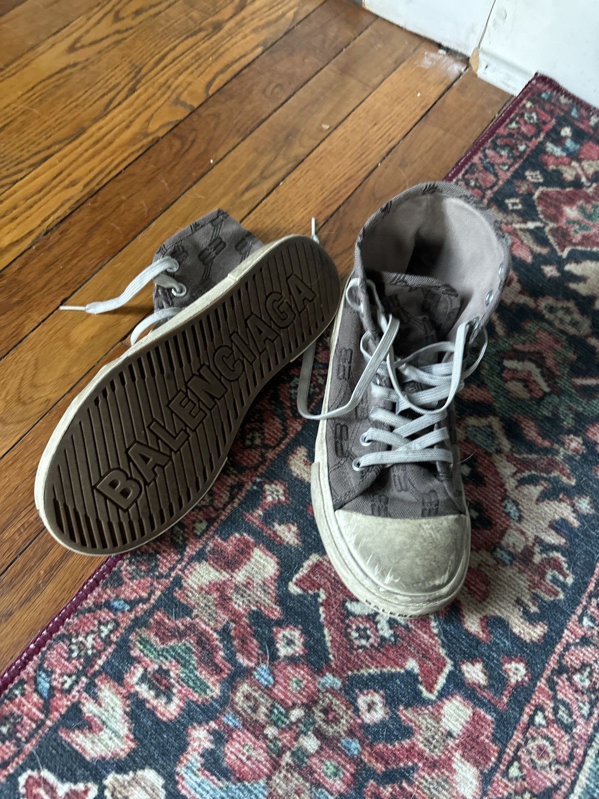 Balenciaga Balenciaga Paris Sneaker Size US 9 / EU 42 - 1 Thumbnail