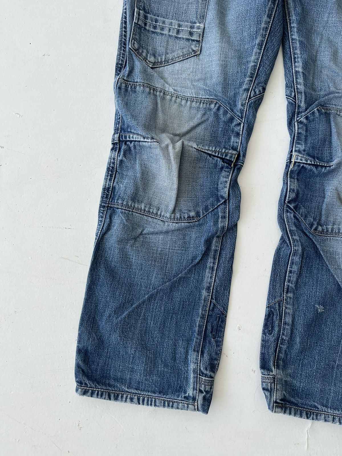 G-Star × Pharrell Vintage G Star Raw distressed trashed washed denim jeans y2k Size US 29 - 9 Thumbnail