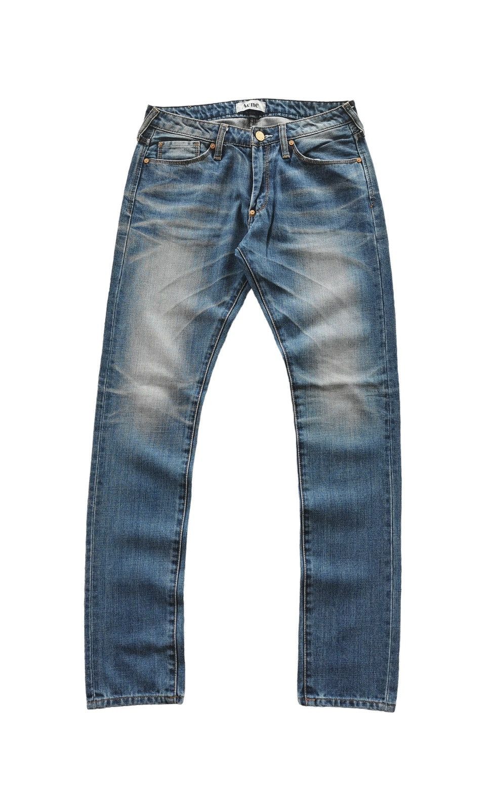 Jeans Acne - size on label 26” , manual waist inches 28”