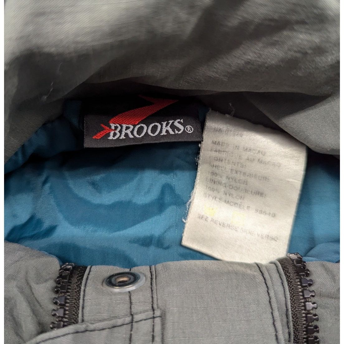 Brooks × Vintage Vintage Brooks TCS tech windbreaker jacket Size US L / EU 52-54 / 3 - 4 Thumbnail