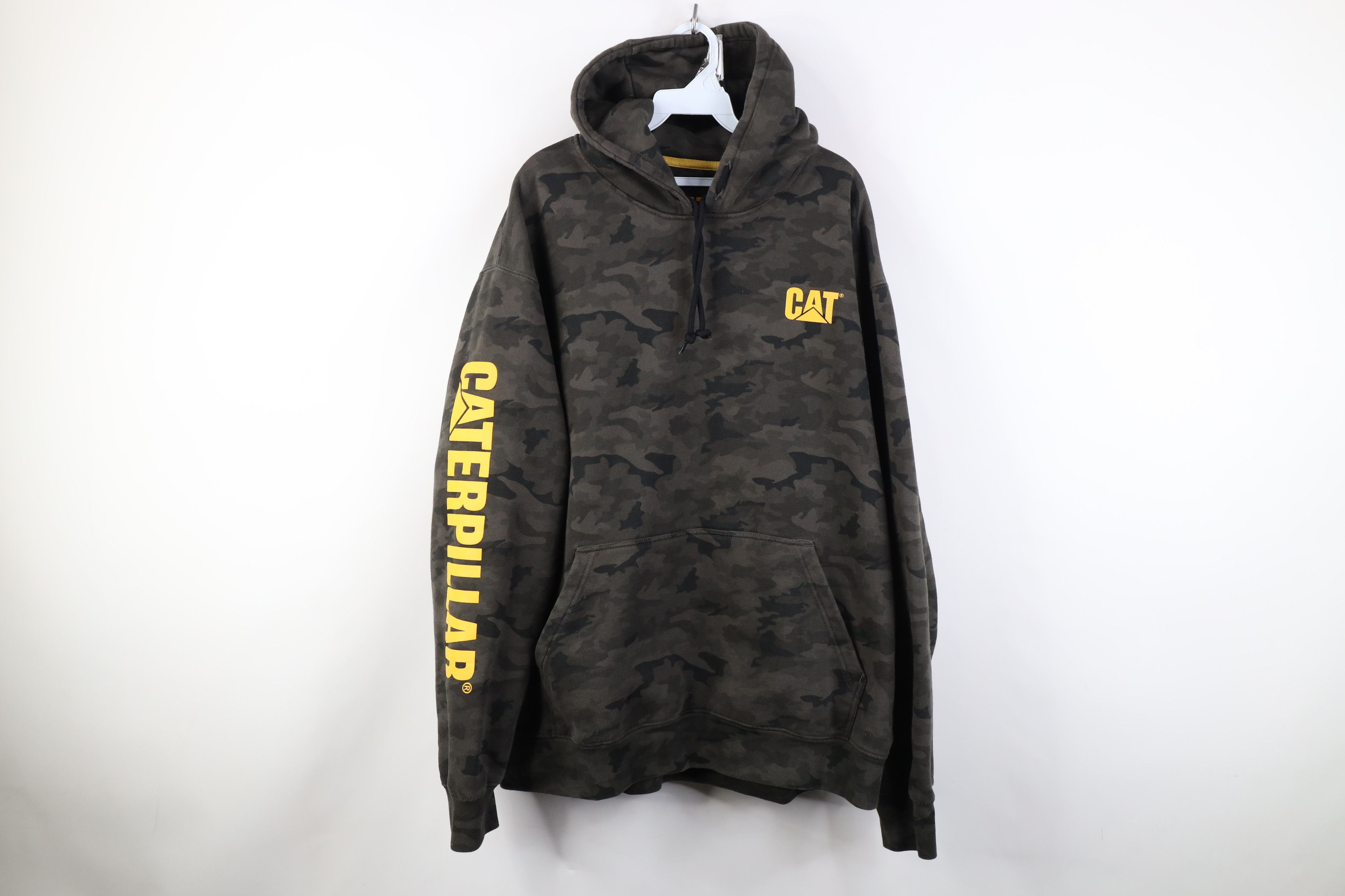 Caterpillar Vintage Y2K Caterpillar CAT Camouflage Hoodie Sweatshirt Size US XXL / EU 58 / 5 - 1 Thumbnail