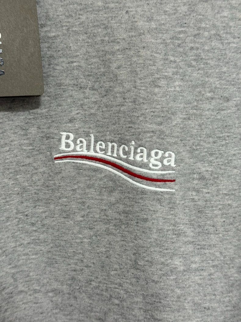 Balenciaga Balenciaga Grey embroidered cola short sleeve Size US M / EU 48-50 / 2 - 3 Thumbnail