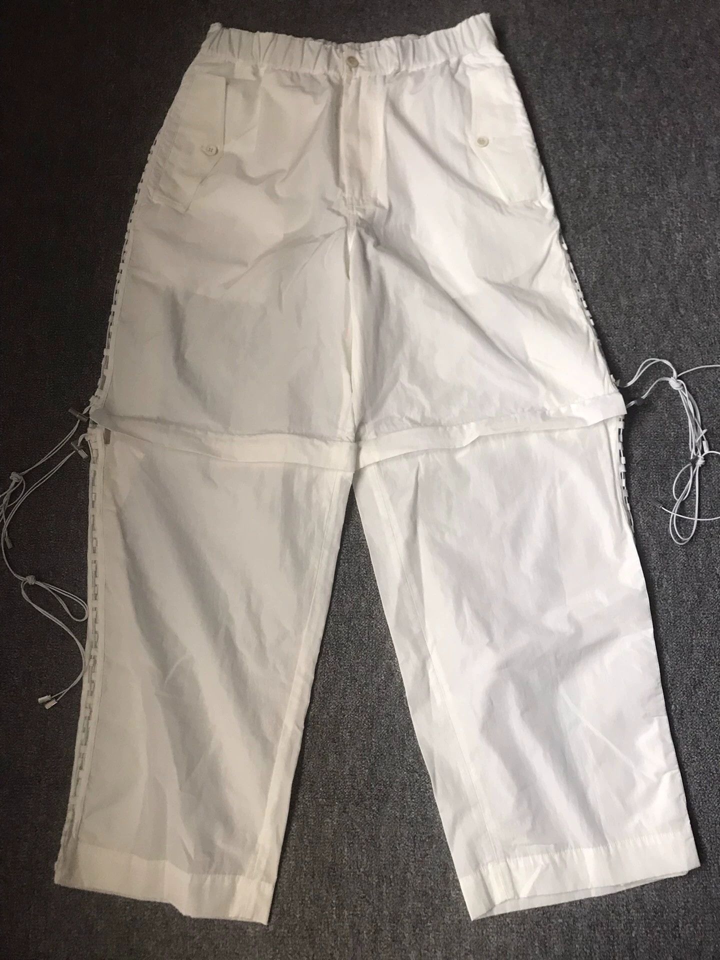 Salvatore Ferragamo Ferragamo Runway White Tech Detachable Elastic Waist Pants Size US 32 / EU 48 - 1 Thumbnail