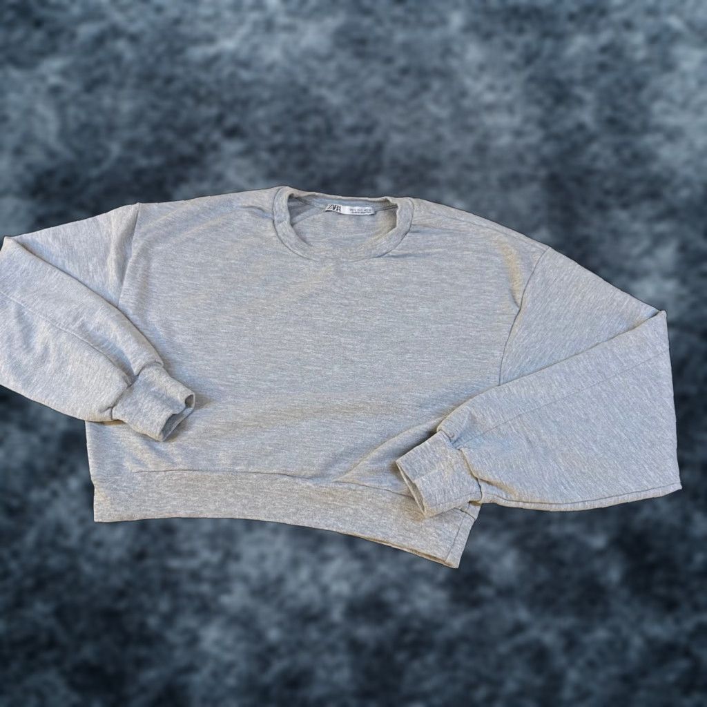 Zara Zara Sweatshirt Pullover Cropped Long Sleeve Gray Womens Small Casual Comfort Knit Cotton Blend Crew Neck Pullover Women Size S / US 4 / IT 40 - 1 Thumbnail