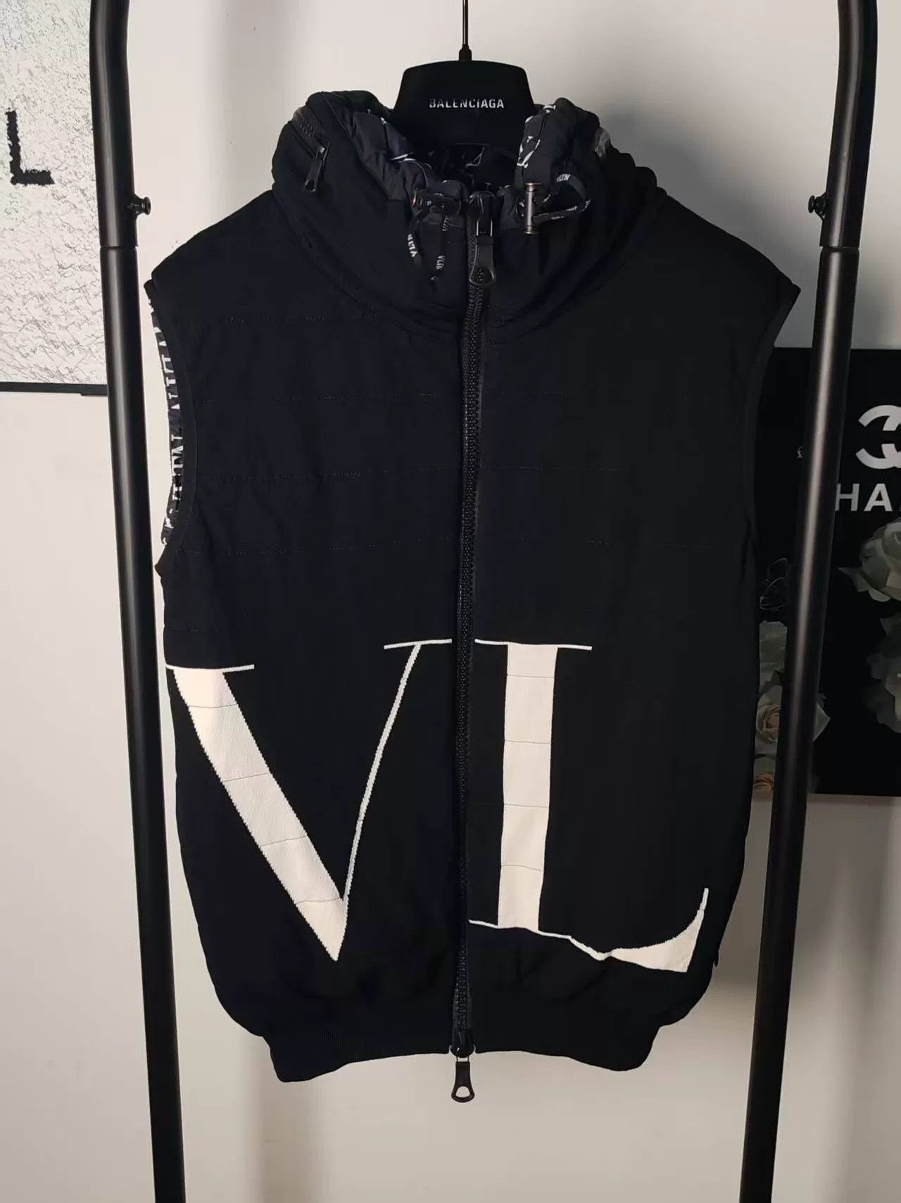 Valentino Valentino Cotton Vest Black Authentic Size US M / EU 48-50 / 2 - 1 Thumbnail