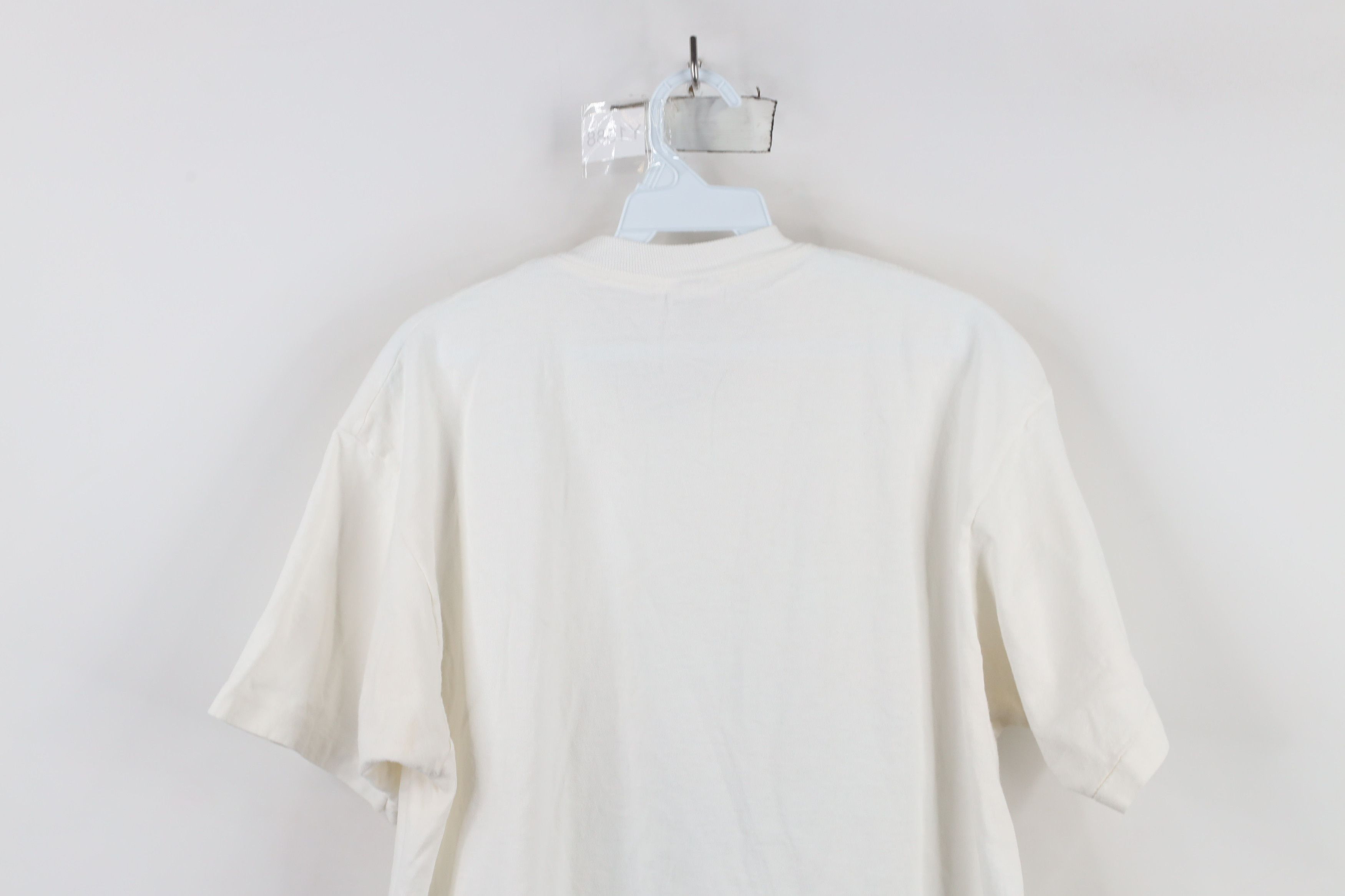 Vintage Vintage 90s Streetwear Dawson City Yukon Bear T-Shirt White Size US XL / EU 56 / 4 - 12 Thumbnail