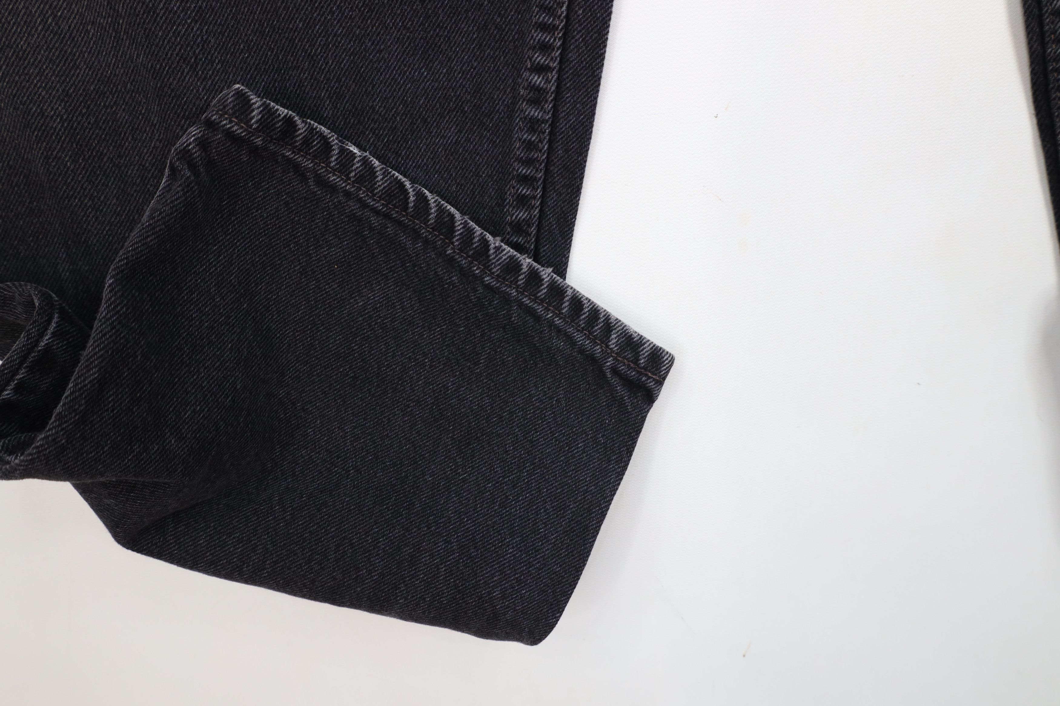 Levi's × Vintage Vintage Y2K 2000 Levis 560 Loose Fit Tapered Leg Jeans Black Size US 40 / EU 56 - 6 Thumbnail