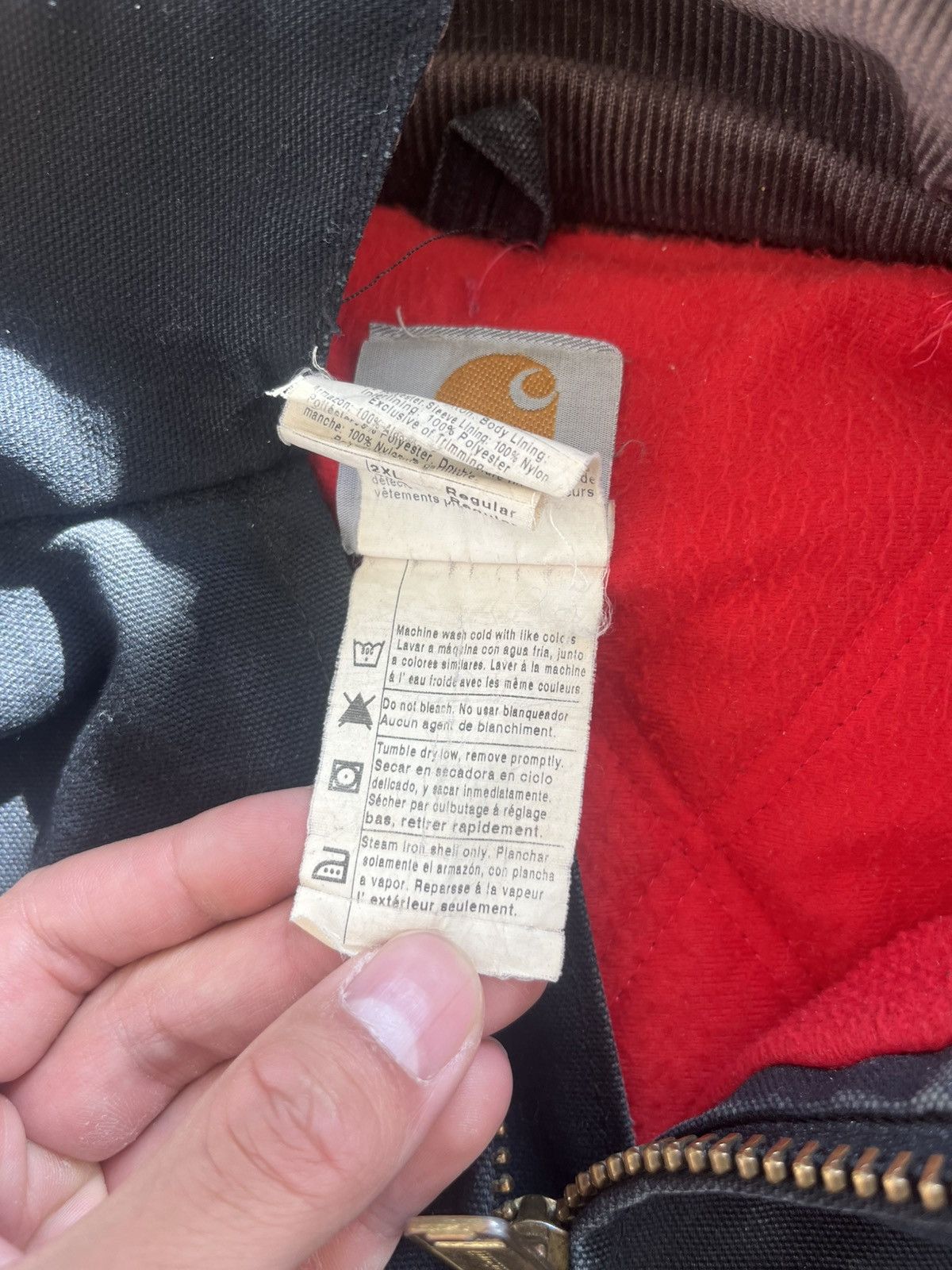 Carhartt vintage j13 Carhartt jacket with removable hood Size US XL / EU 56 / 4 - 8 Thumbnail