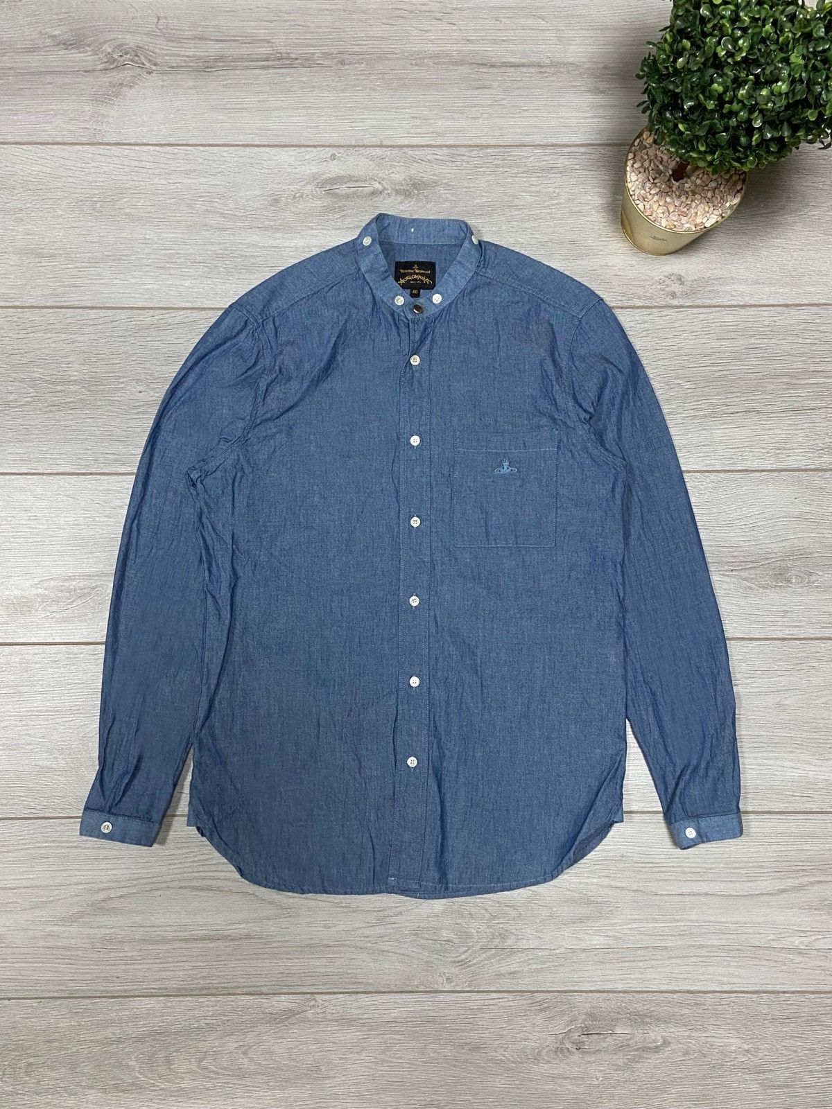 Vivienne Westwood Vivienne Westwood shirt buttons vintage orb Size US S / EU 44-46 / 1 - 1 Thumbnail