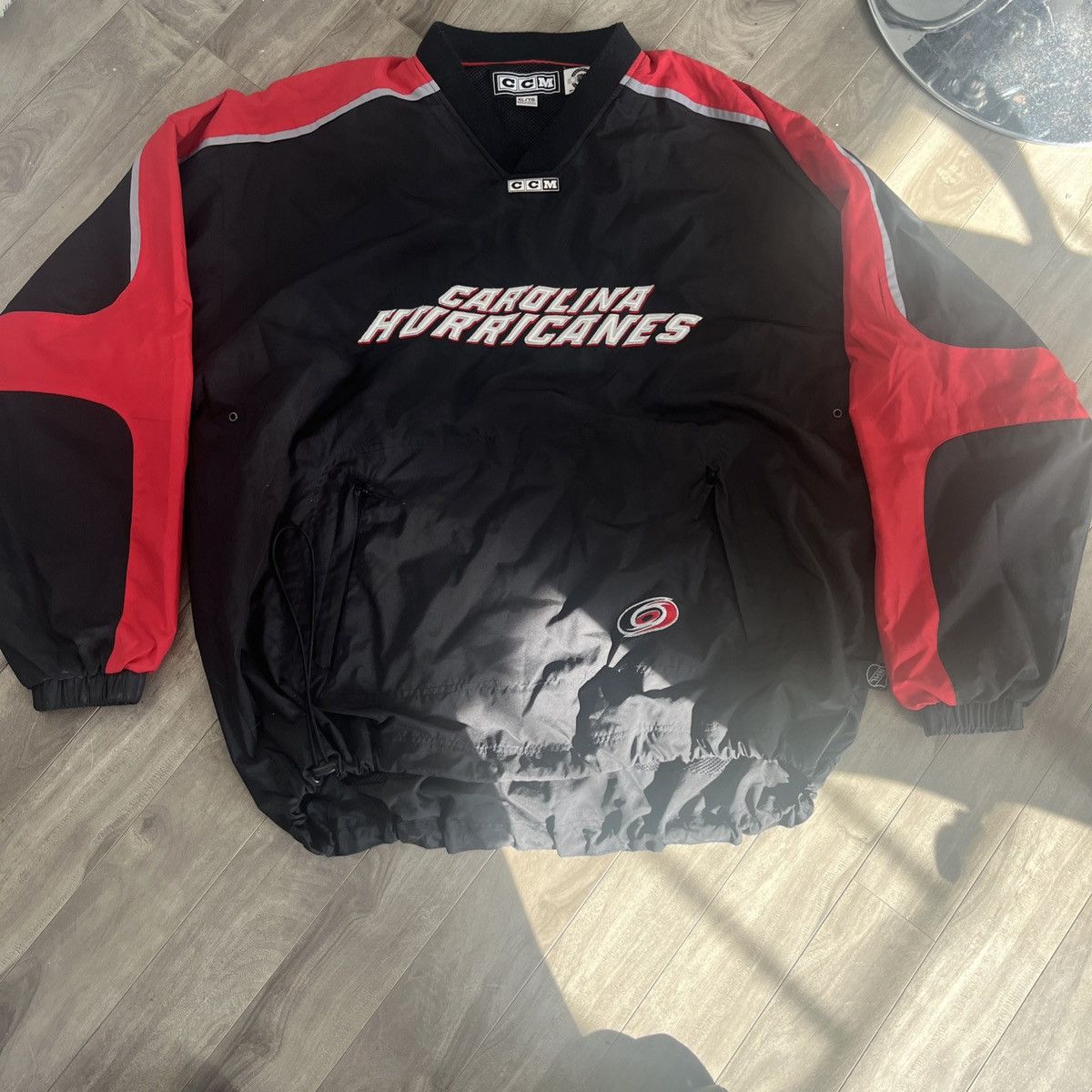 Ccm CCM Vintage Carolina Hurricanes Windbreaker Jacket Size US XL / EU 56 / 4 - 1 Thumbnail