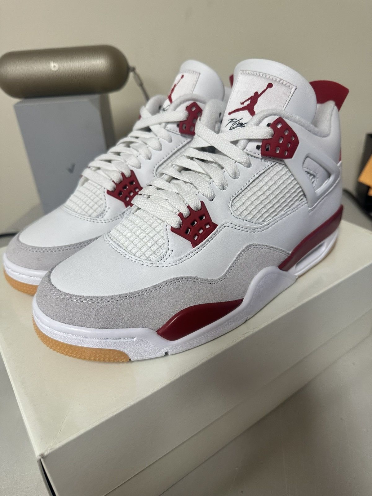 Nike Jordan 4 f&f varsity red Size US 9 / EU 42 - 1 Thumbnail