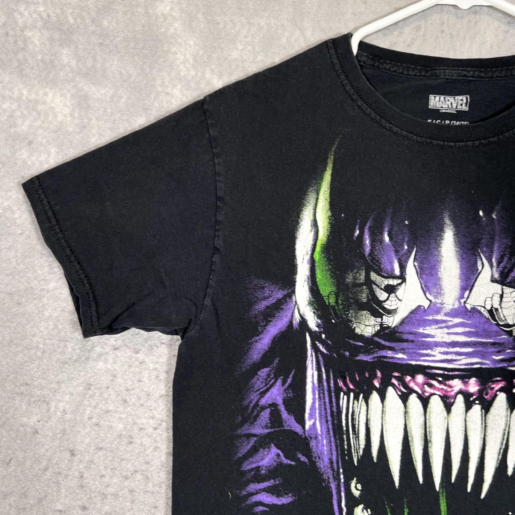 Vintage Marvel Comics Venom Big Face Shirt Adult Small Black Mens Size US S / EU 44-46 / 1 - 5 Thumbnail