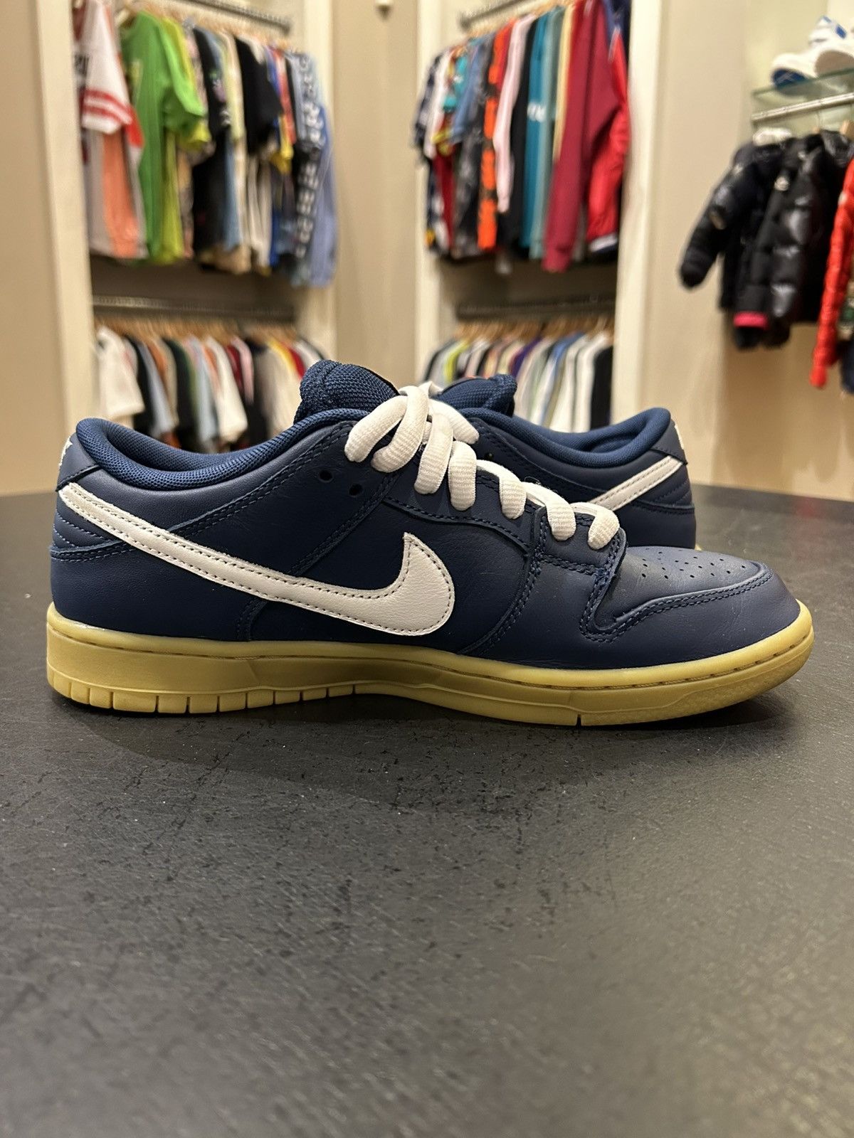 Nike Nike SB Dunk Low ‘Navy Gum’ Size US 8 / EU 41 - 4 Thumbnail