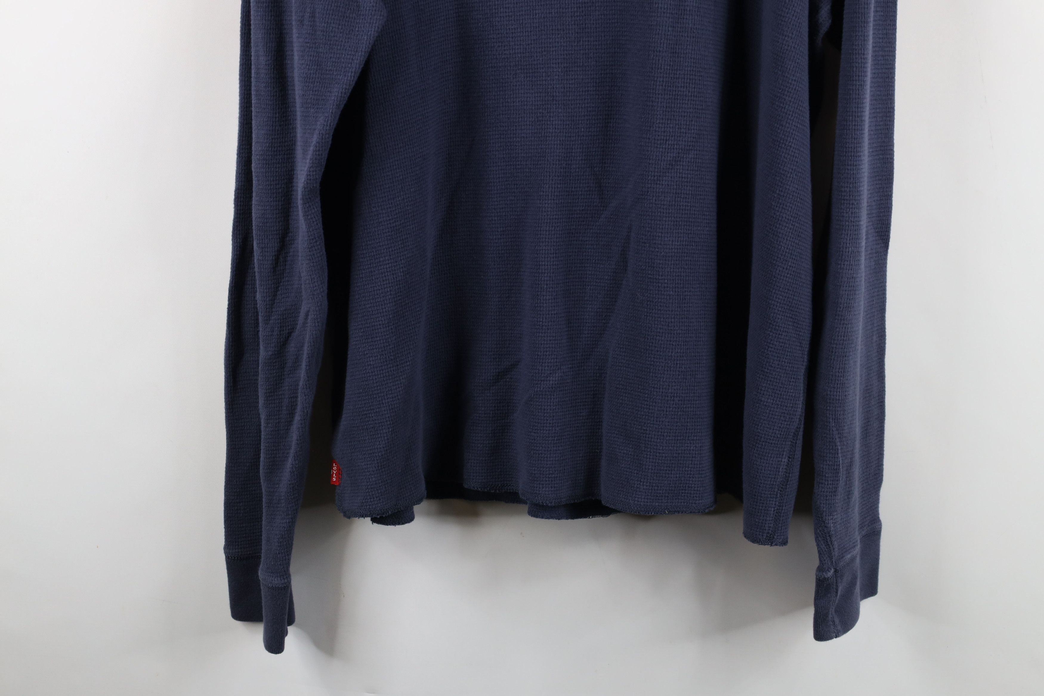 Levi's Vintage Levis Waffle Knit Long Sleeve Henley T-Shirt Size US L / EU 52-54 / 3 - 14 Thumbnail