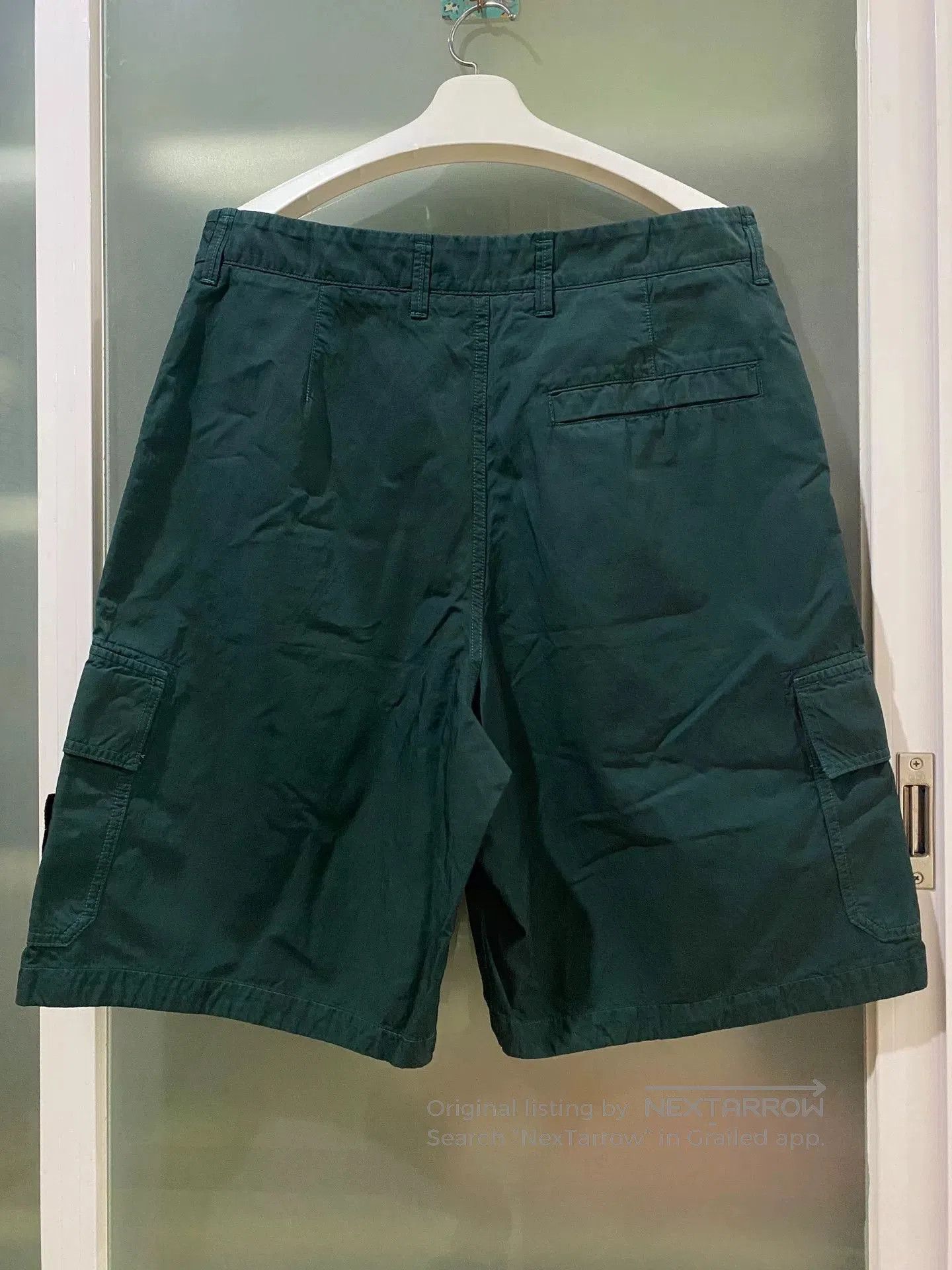 Stone Island stone island zipper canvas shorts in green. Size US 31 - 2 Thumbnail
