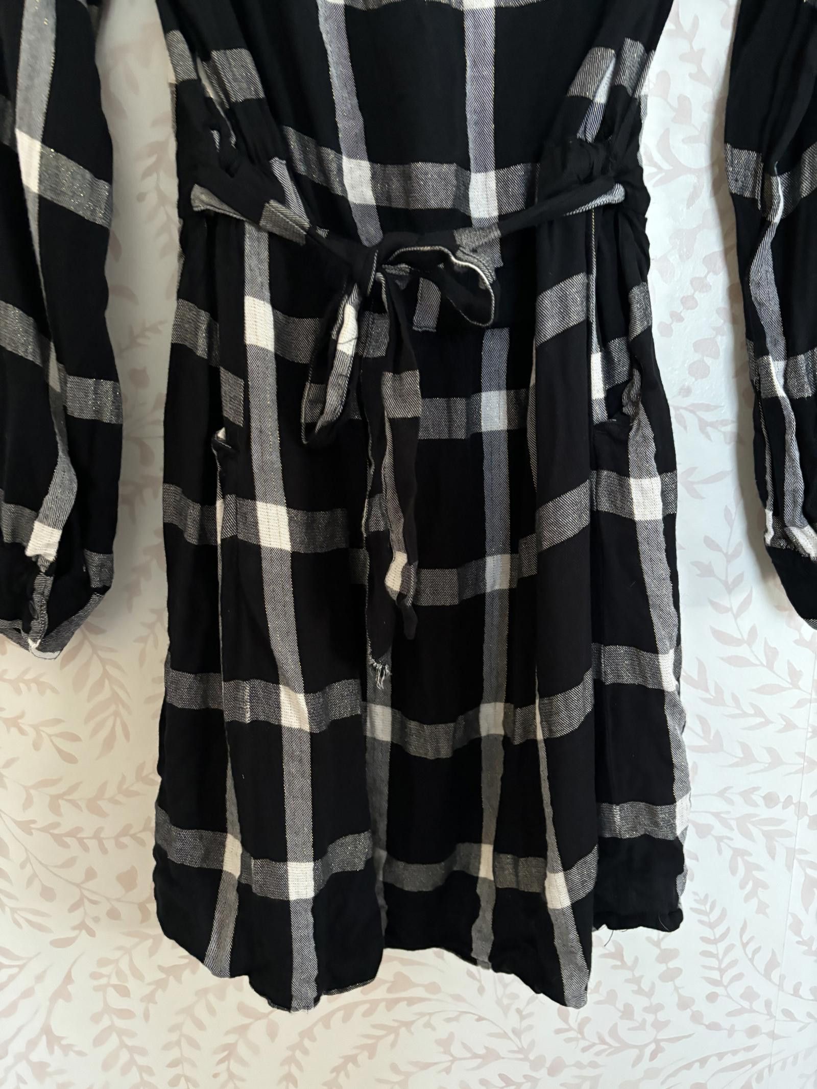 Designer Lurex, Black and White Plaid Dress with Belt Size S / US 4 / IT 40 - 3 Thumbnail