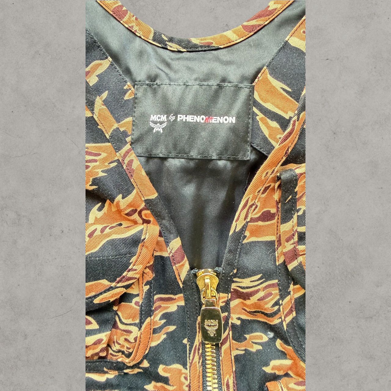 MCM MCM x Phenomenon Orange Black Tactical Camo Vest Sz L Size US L / EU 52-54 / 3 - 4 Thumbnail