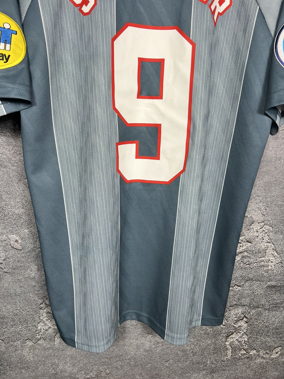 Umbro Vintage Umbro 1996 England #9 Shearer Jersey T-shirt Size US L / EU 52-54 / 3 - 13 Thumbnail
