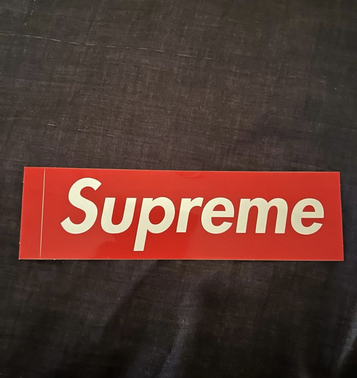 Damien Hirst × Supreme Supreme x Damien Hirst Spinart box logo