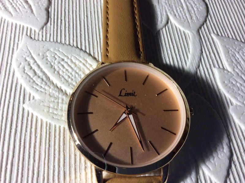 Designer Limit Ladies rose gold dial brown leather strap watch Size ONE SIZE - 1 Thumbnail