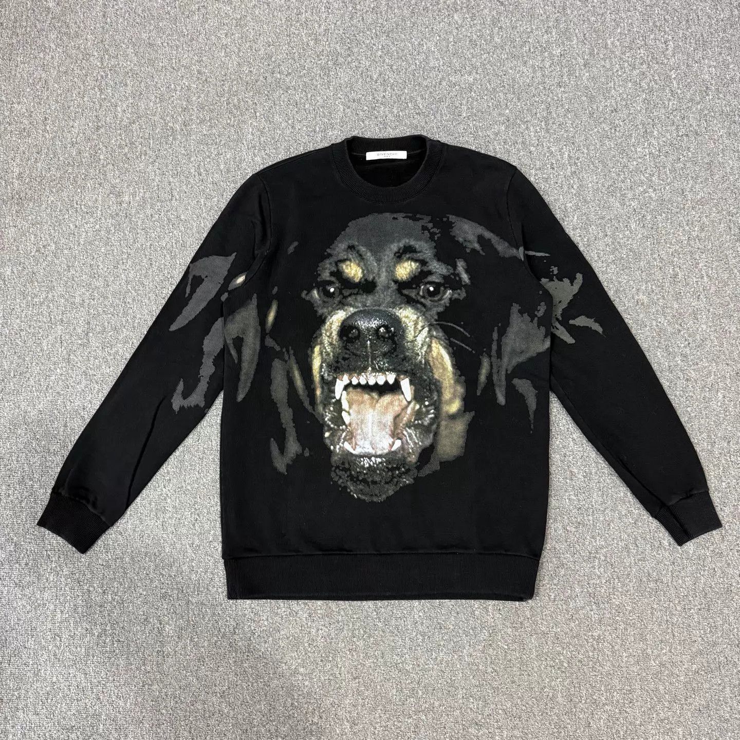 Givenchy Givenchy Black Dog Head Logo Sweatshirt S Size US S / EU 44-46 / 1 - 1 Thumbnail