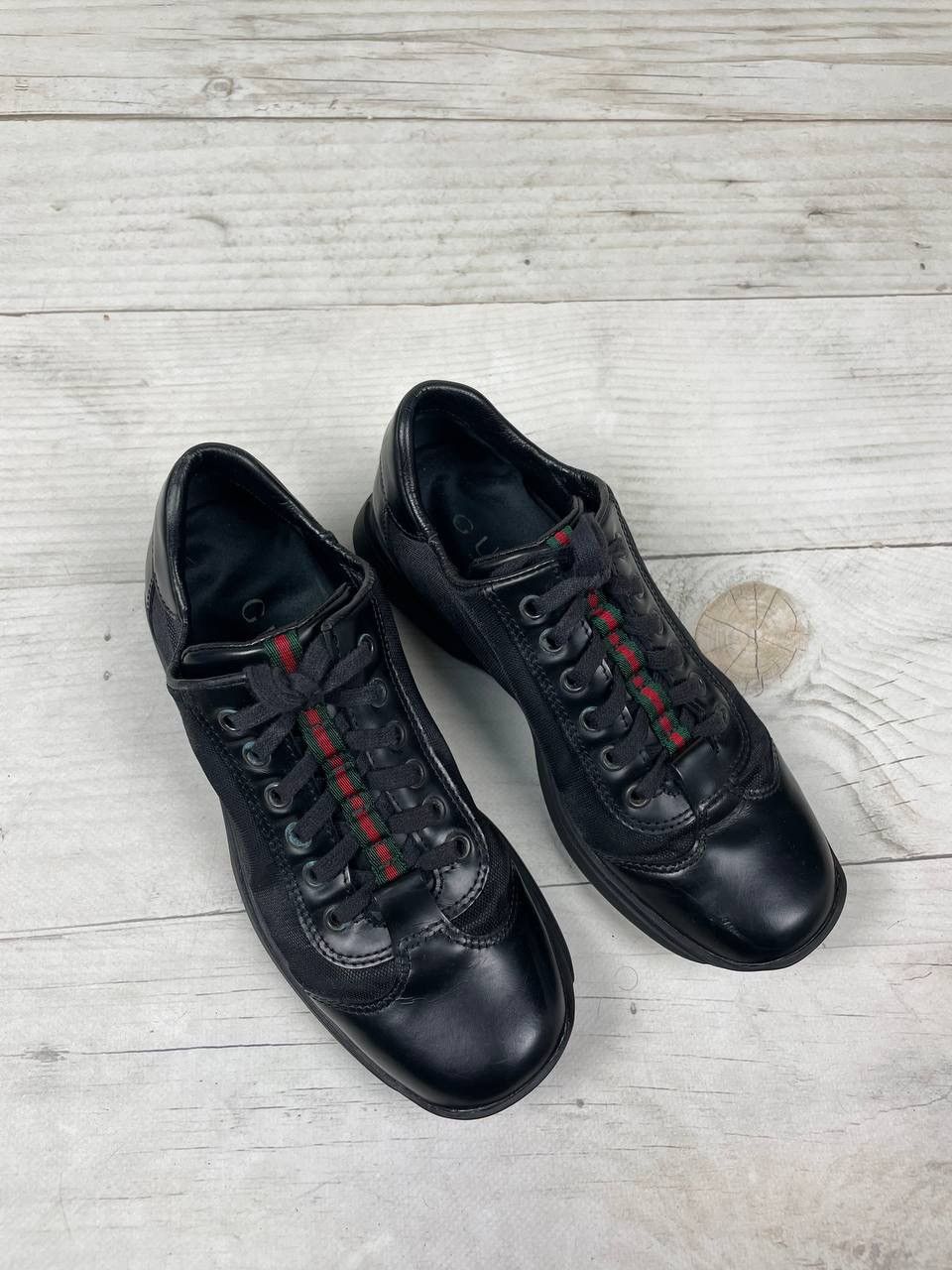 Gucci Vintage Gucci Leather Sneakers GG Size US 5.5 / IT 35.5 - 2 Thumbnail