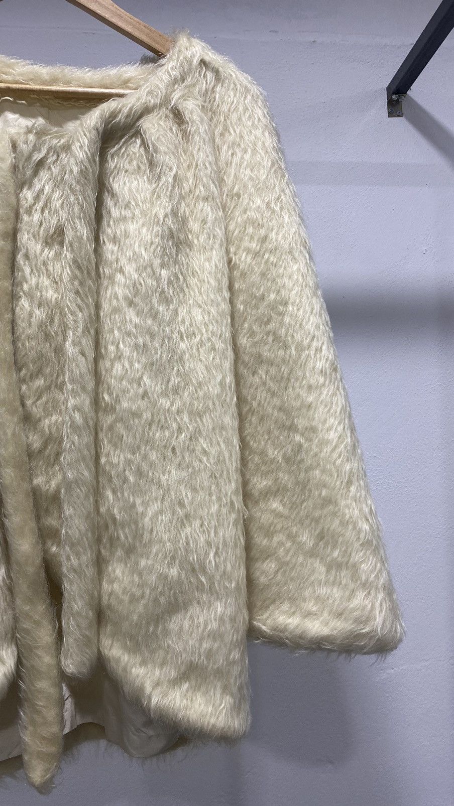 Other Vintage Cloaks Capes Fur Shaggy Punk Grunge Partina Mink Size ONE SIZE - 3 Thumbnail
