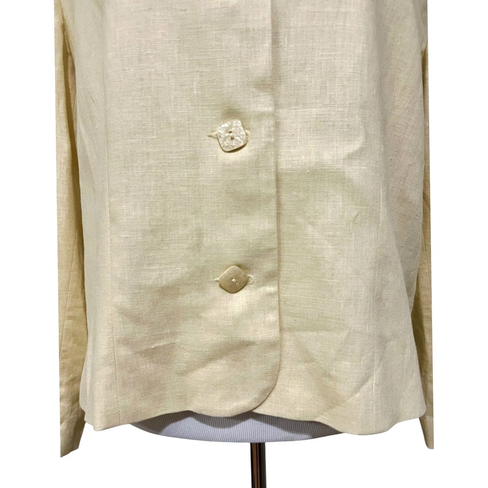 Orvis VINTAGE Orvis Blazer Jacket Womens 18 Cream Linen Blend Button Front Top Shirt Size XXL / US 16-18 / IT 52-54 - 3 Thumbnail