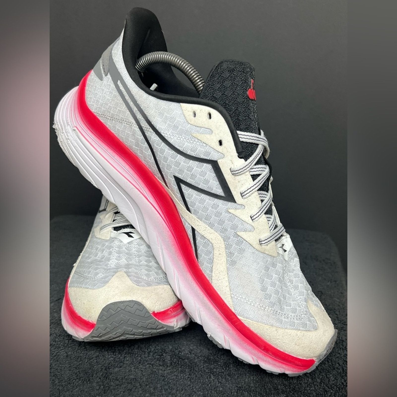 Diadora diadora Equipe Nucleo Running Mens Athletic Shoes 11.5 EUC Size US 11.5 / EU 44-45 - 2 Thumbnail