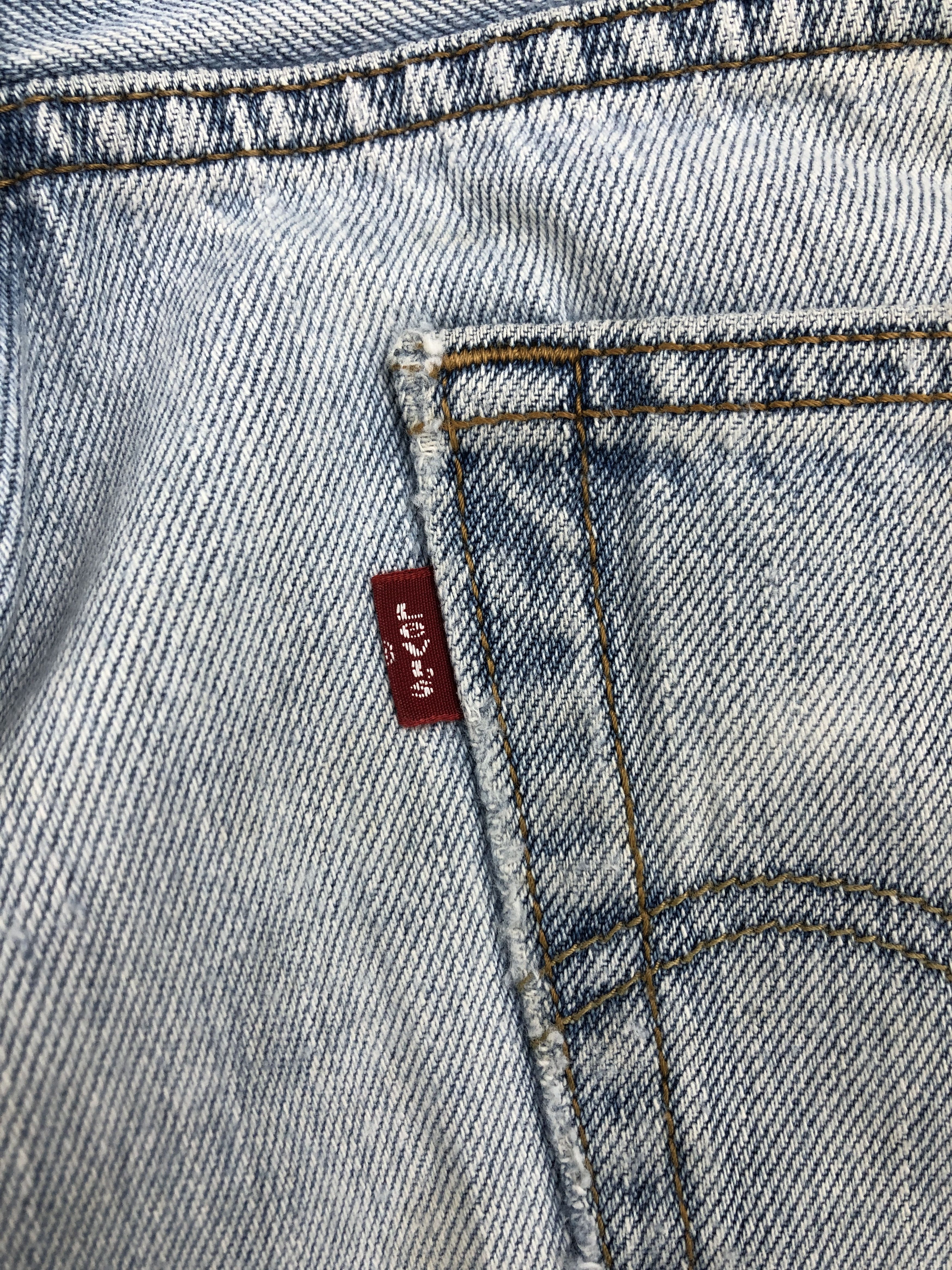 Levi's × Vintage Vintage Levis 550 Light Washed Jeans Size US 33 - 6 Thumbnail