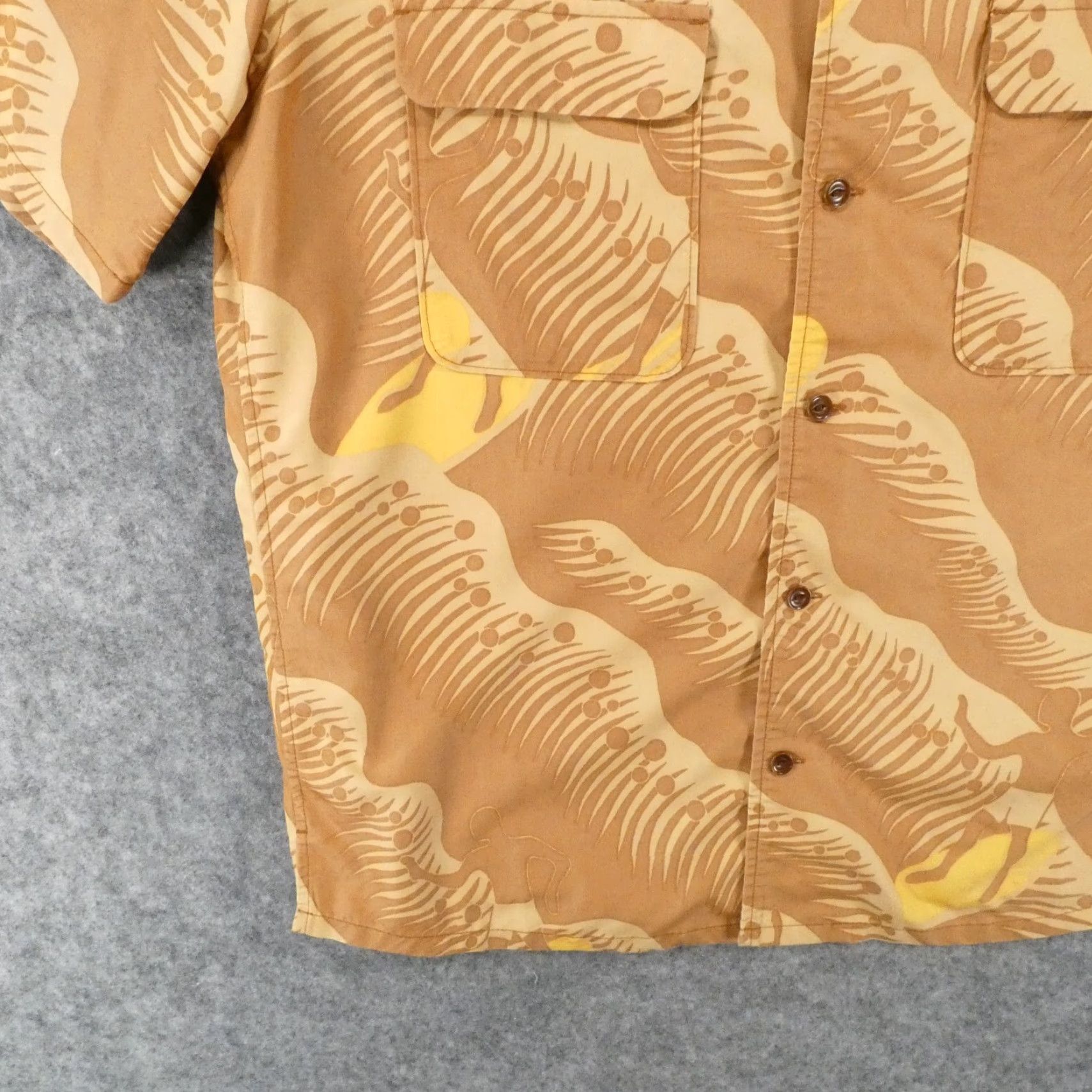 Outerknown Outerknown Shirt Mens Medium Short Sleeve Brown Floral Beach Hawaiian Size US M / EU 48-50 / 2 - 4 Thumbnail