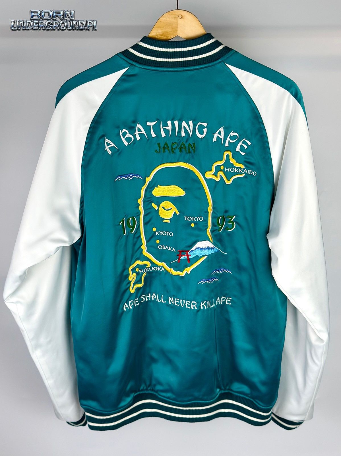 Bape BAPE Japan Souvenir Jacket Size US L / EU 52-54 / 3 - 1 Thumbnail