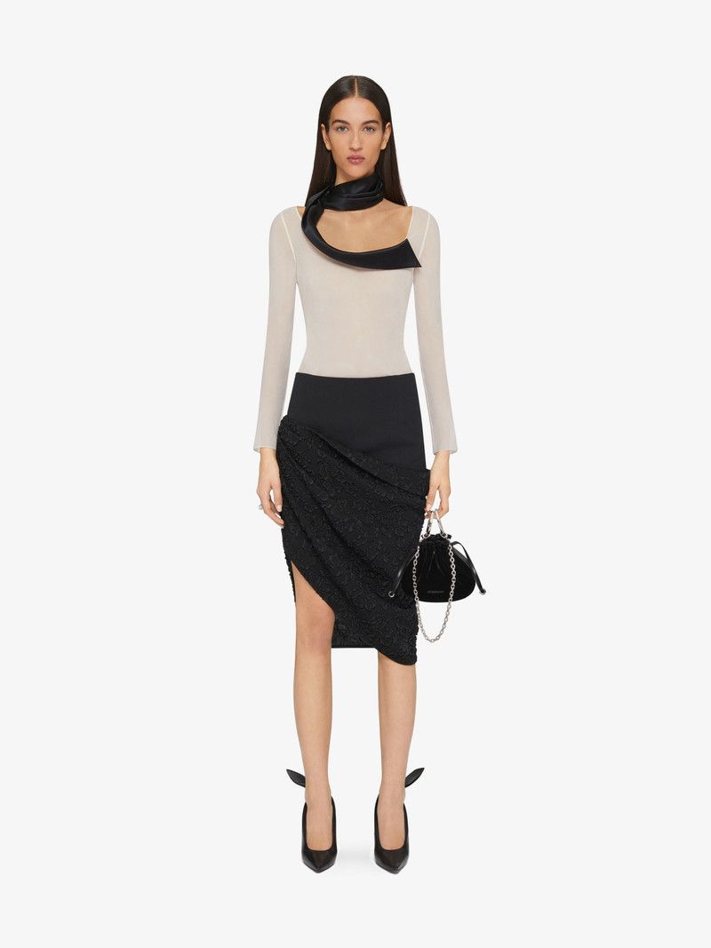 Givenchy o1w1db10126 Tops in White and black Size S / US 4 / IT 40 - 2 Thumbnail