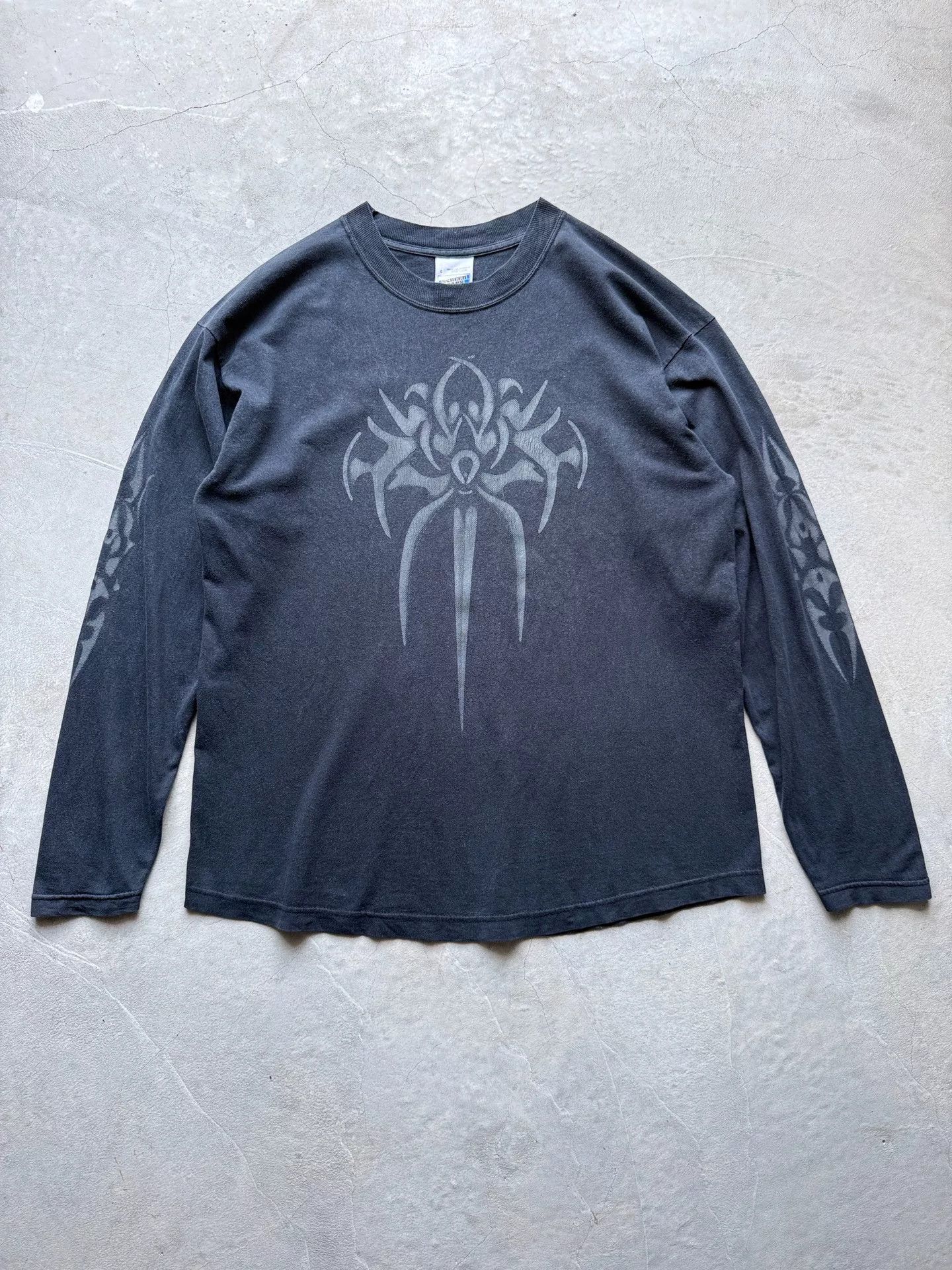 Vintage Vintage 90s Tribal Totem Graphic Longsleeve Tee Size US L / EU 52-54 / 3 - 1 Thumbnail