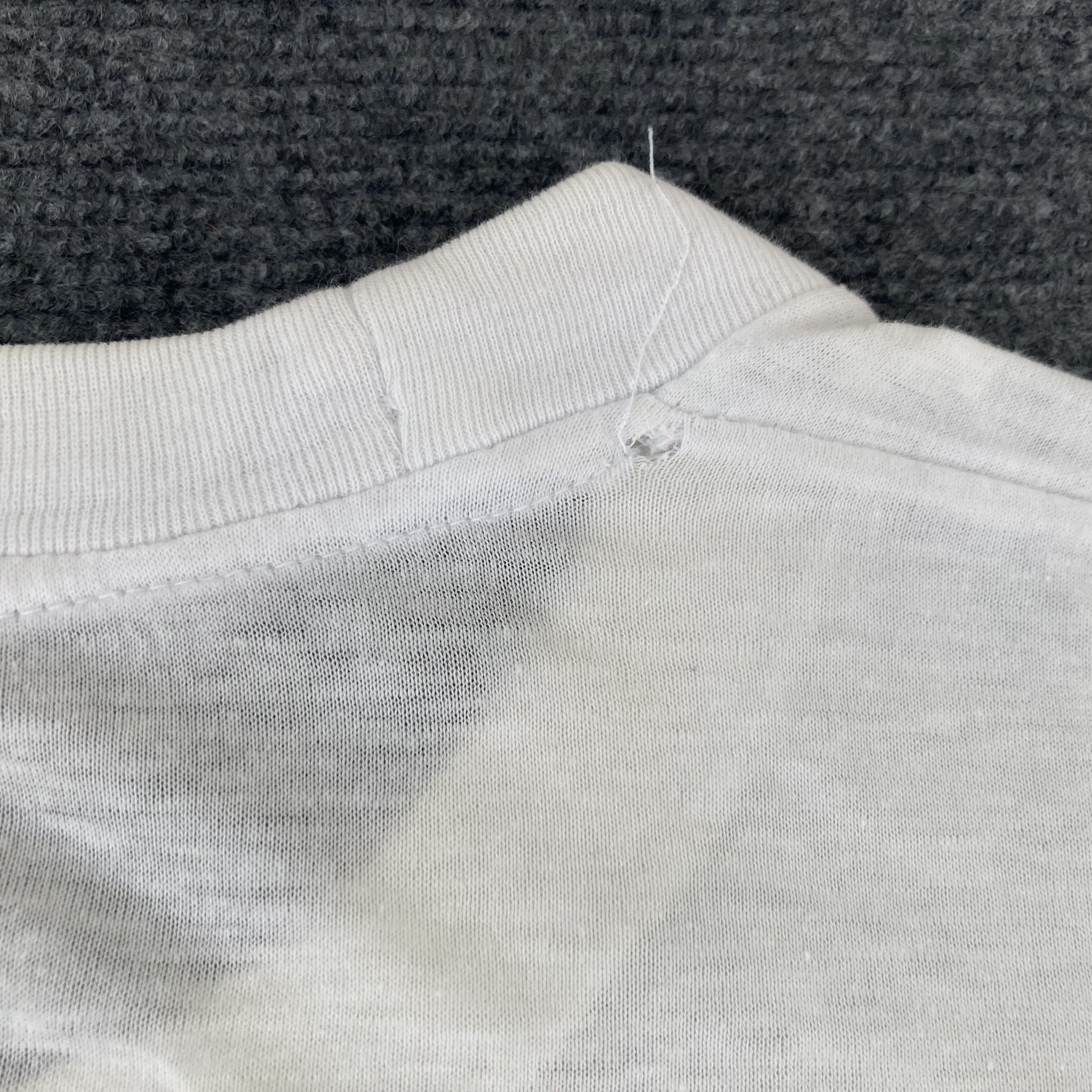 Japanese Brand Vtg Saga Frontier 2 Gustave XIII Tomomi Kobayashi T shirt Size US M / EU 48-50 / 2 - 9 Thumbnail